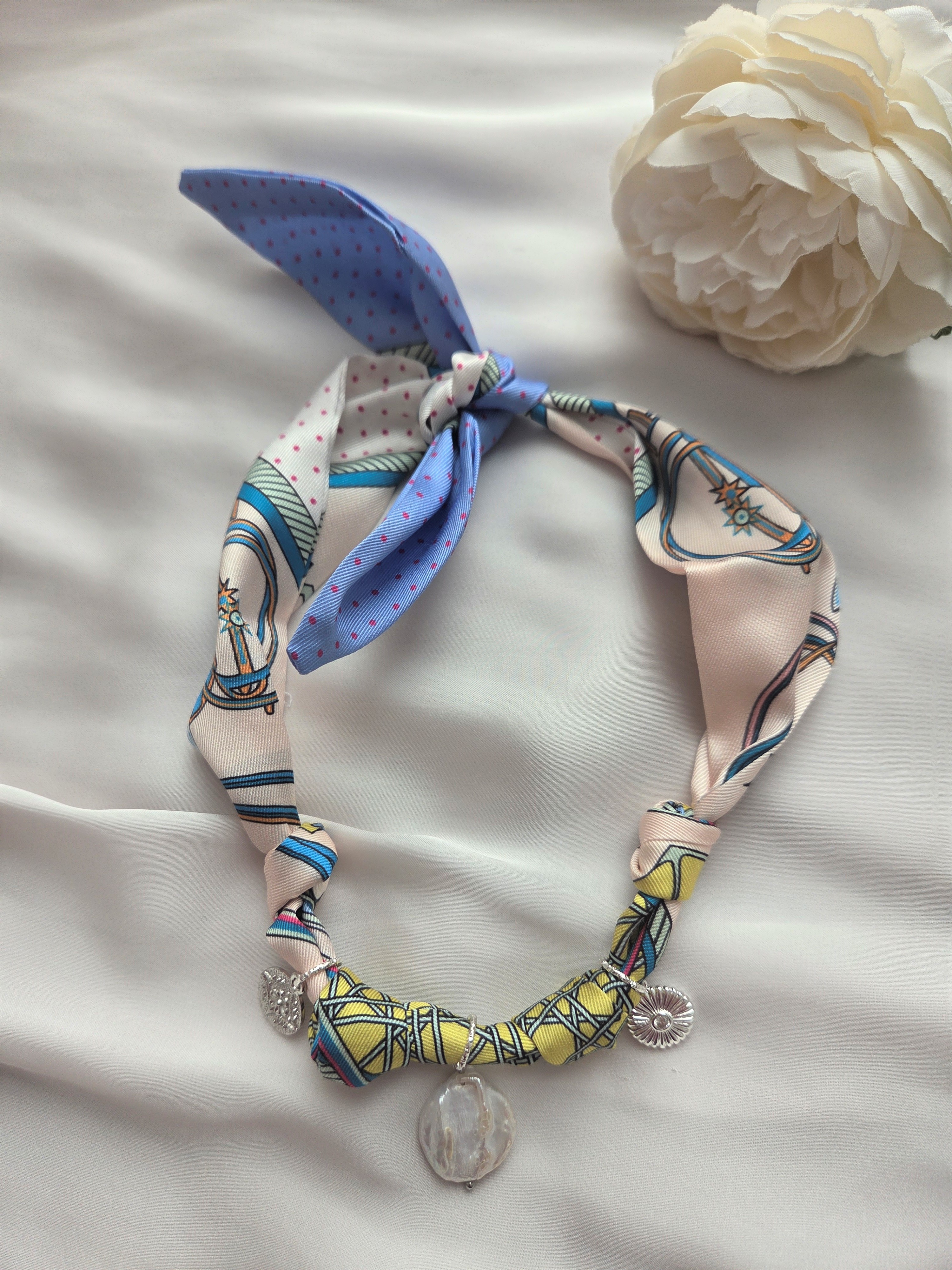 Halstuchkette Modell Iva