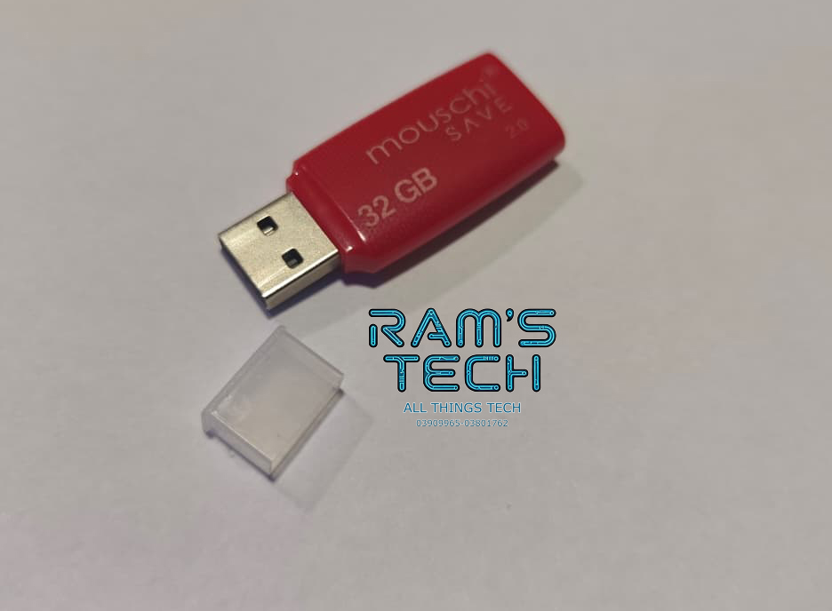 Mouschi 32 GB USB Flash Drive