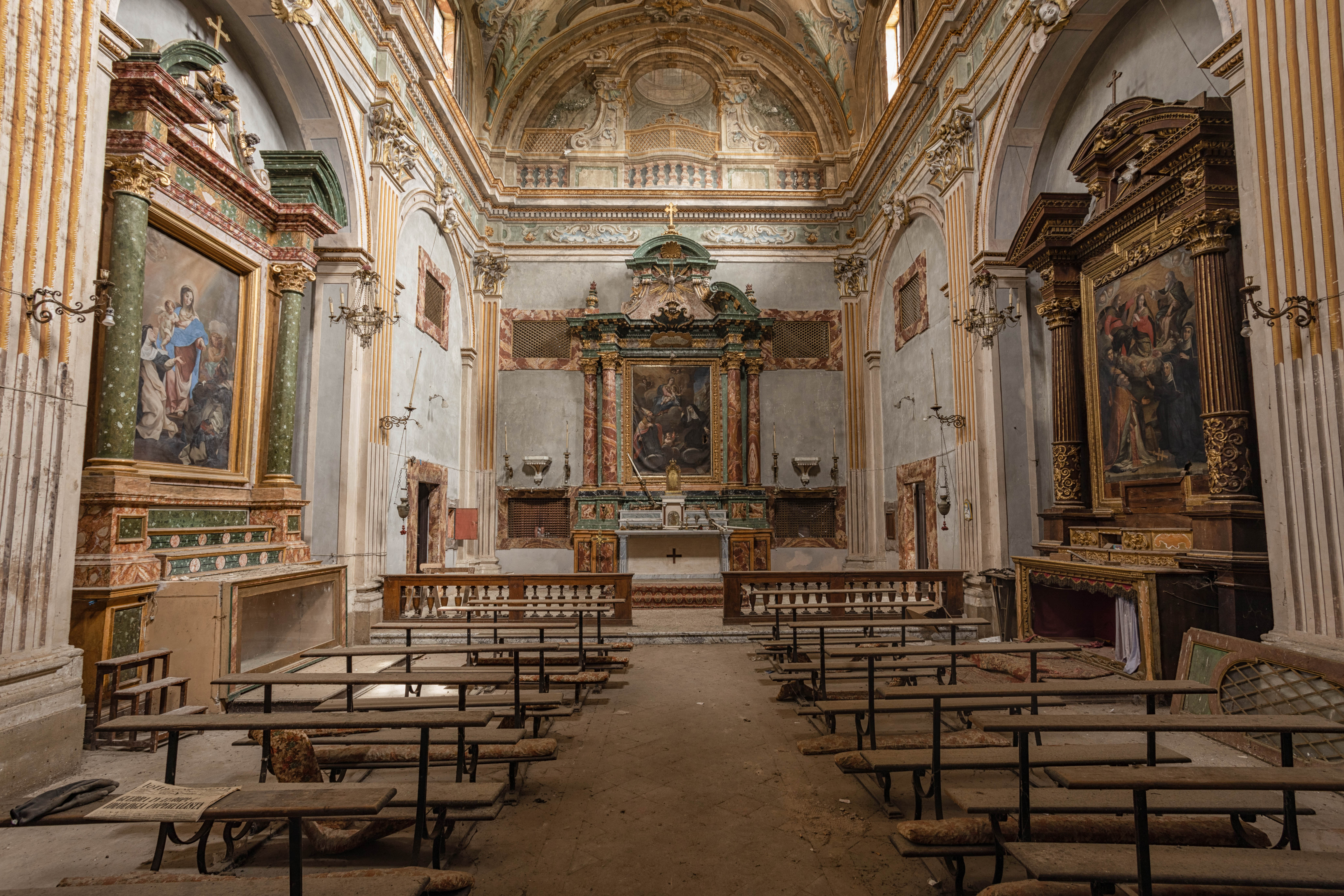 Chiesa Trompe L'Oeil