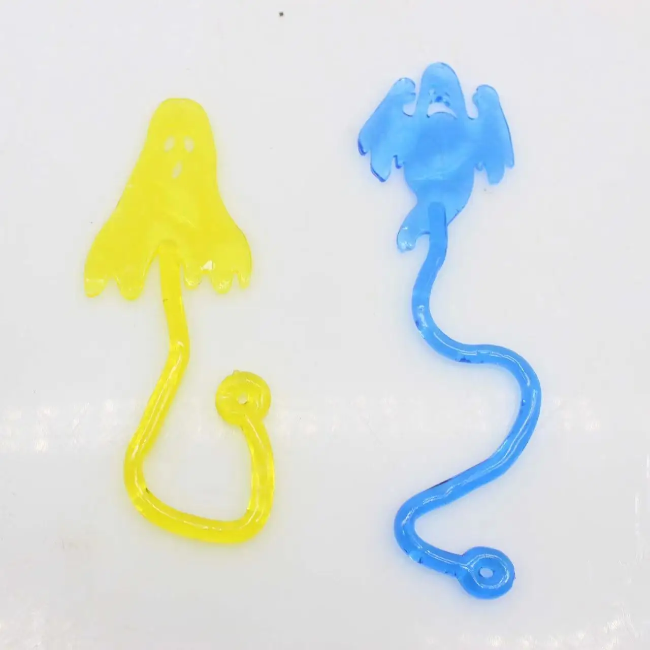  Juguetes adhesivos y elásticos para niños