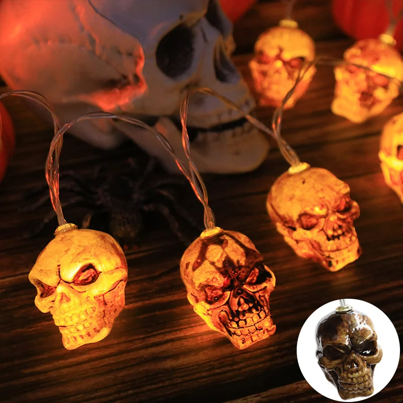 Luces de calaveras y catrinas decorativas