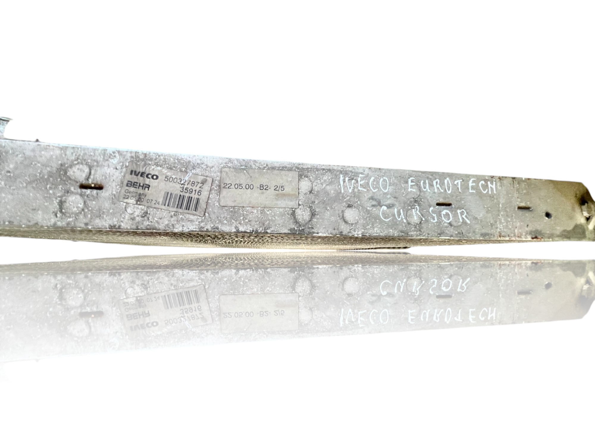 Aušinimo interkuleris  IVECO EUROTECH CURSOR 500327872