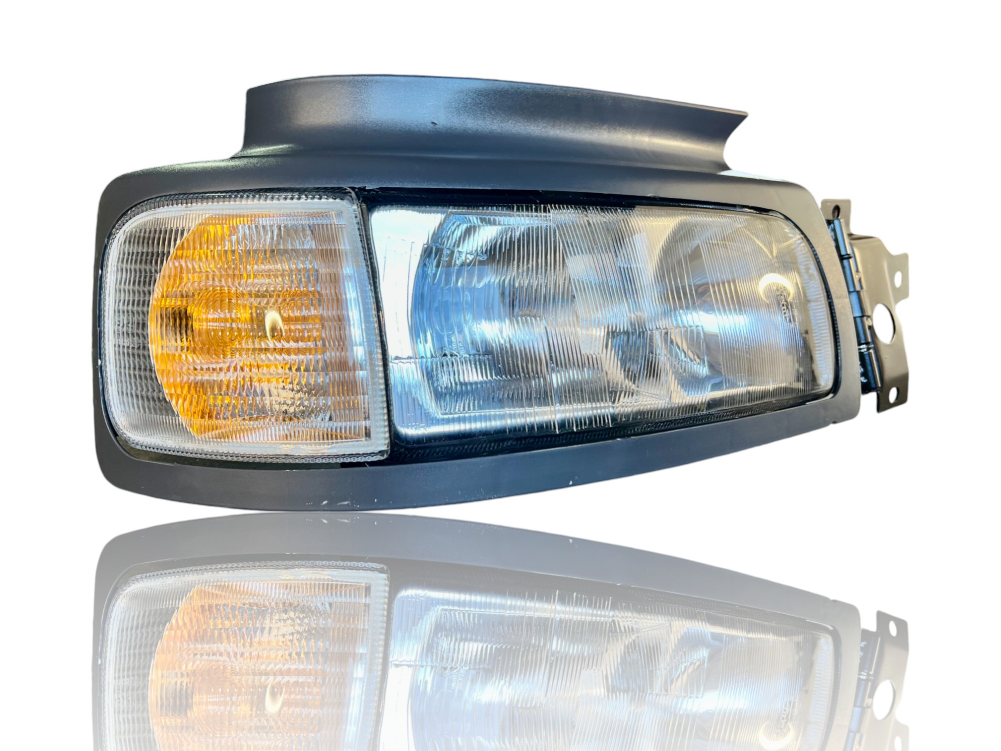 Priekinis žibintas Renault Premium OEM 5010231670 / 5010379320 