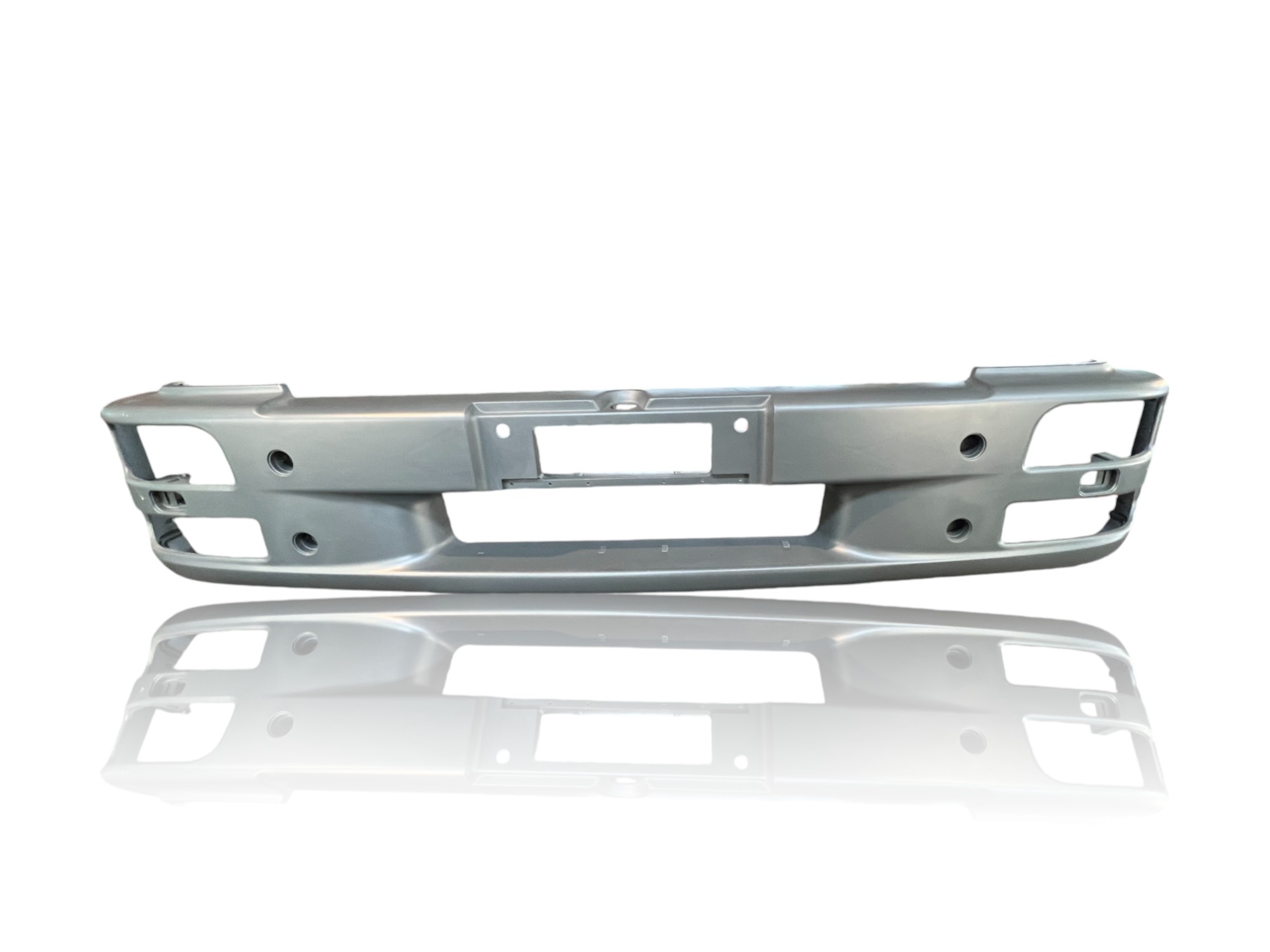 Priekinis bamperis  MAN TGL 7,5 t. OE 81416100223 / 81416100352