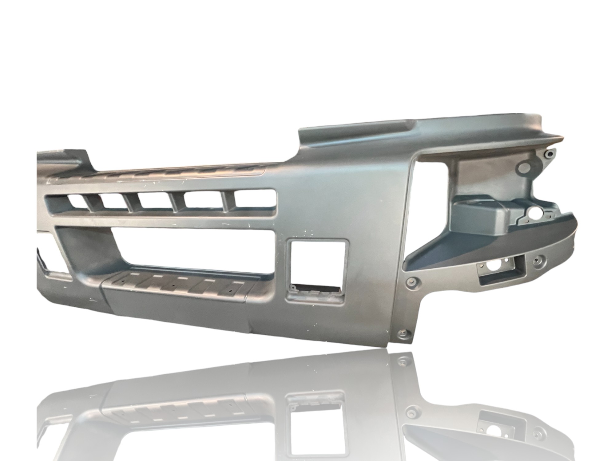 Priekinis bamperis Renault Premium OE 5010623600