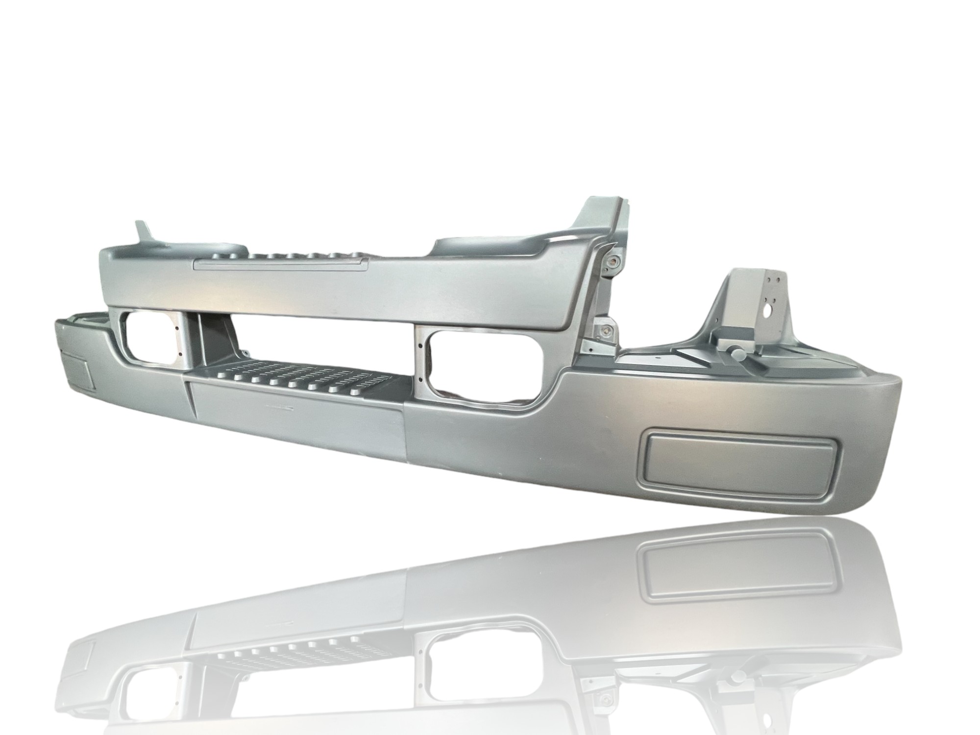 Priekinis bamperis Renault Midlum OE 5010544070