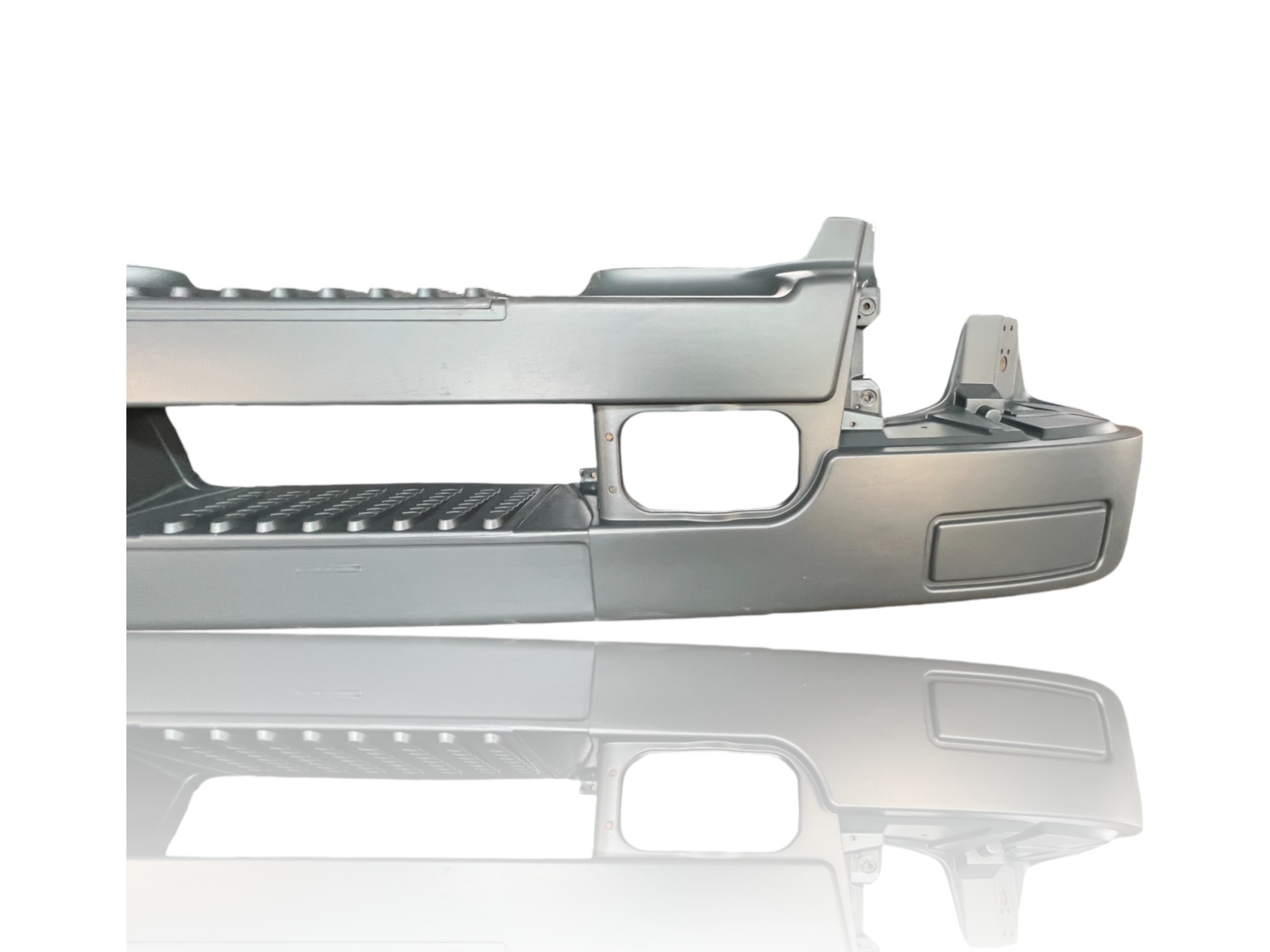 Priekinis bamperis Renault Midlum OE 5010544070