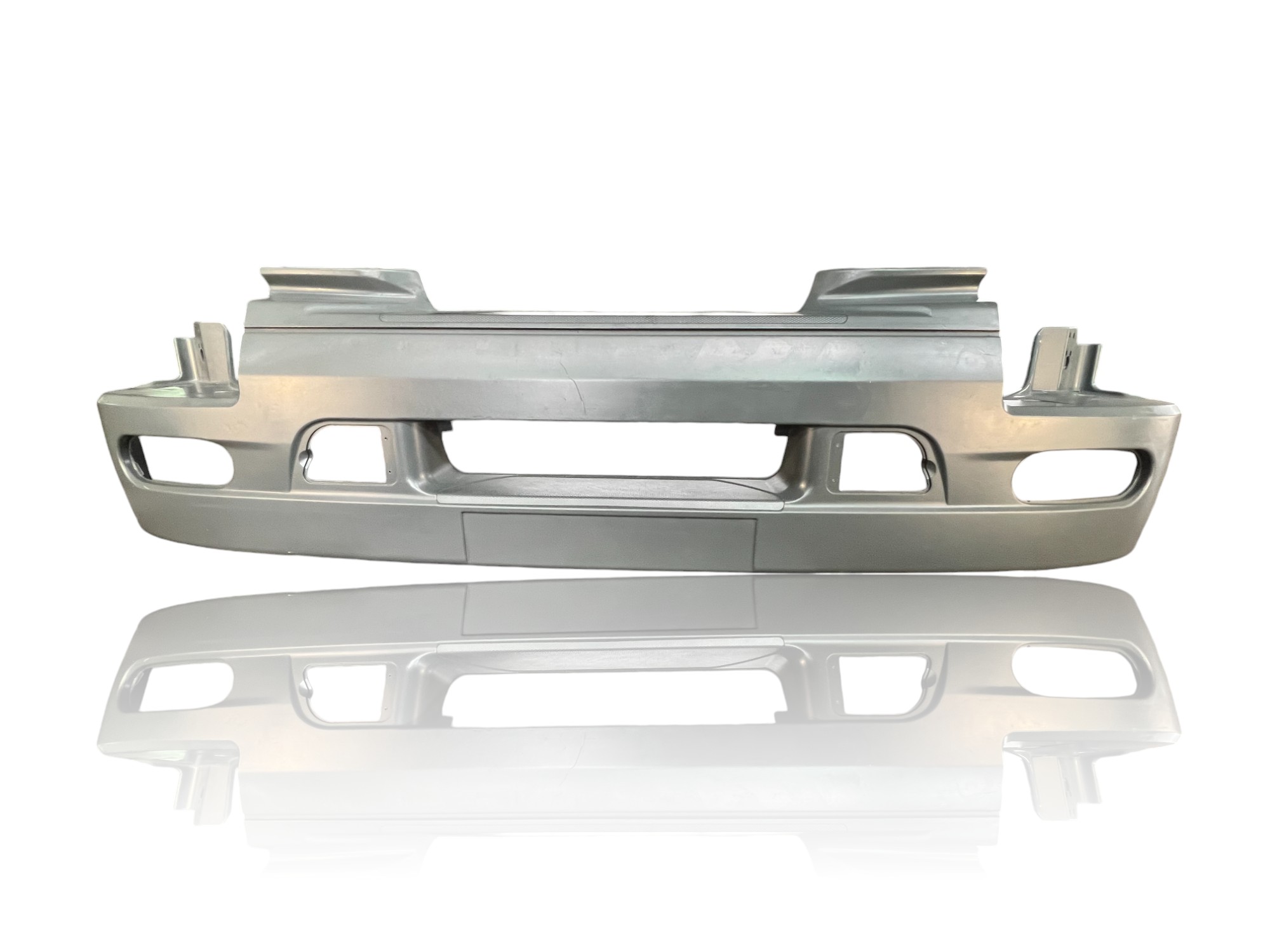 Priekinis bamperis Renault Premium OE 5010225819