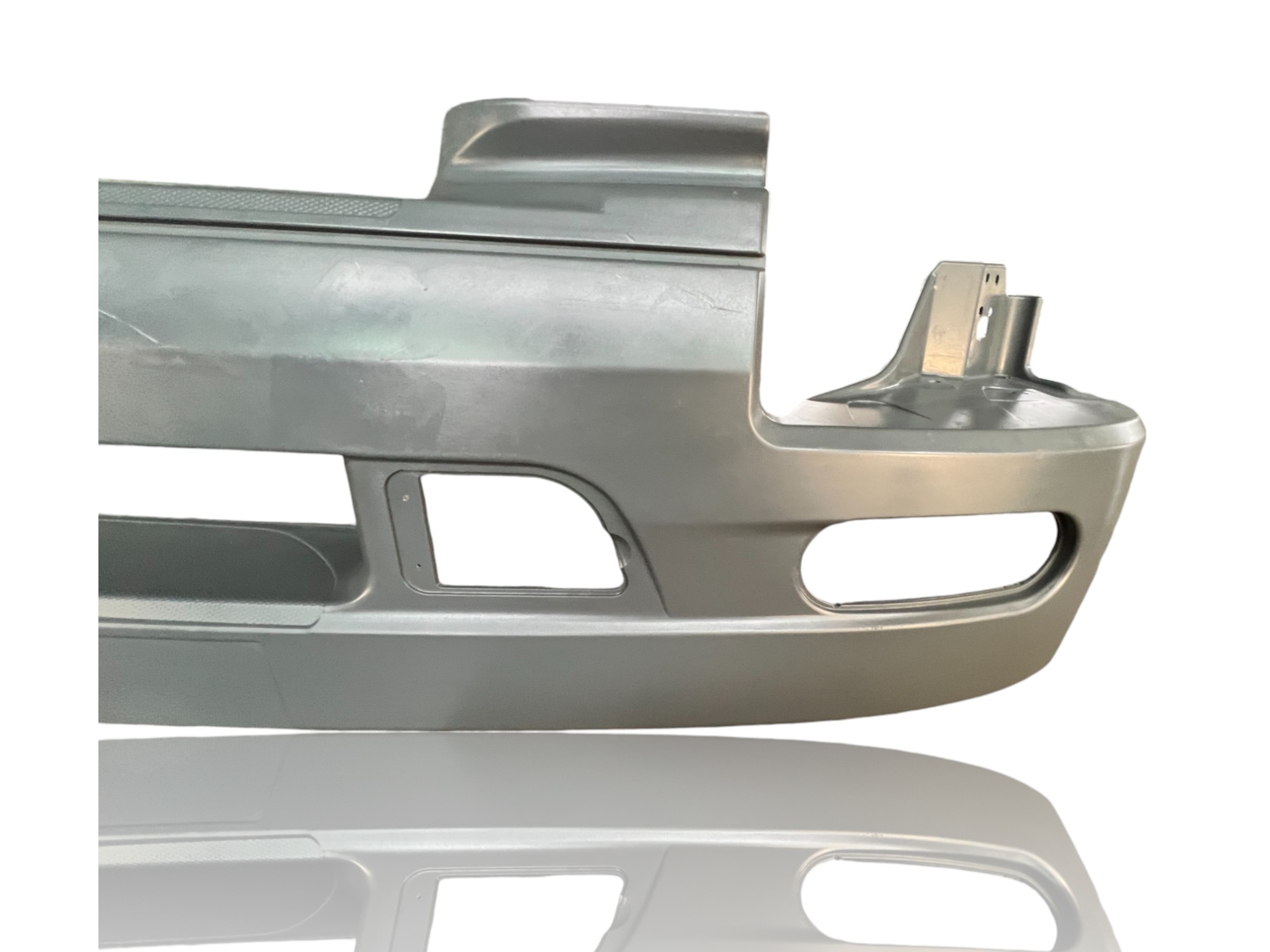 Priekinis bamperis Renault Premium OE 5010225819