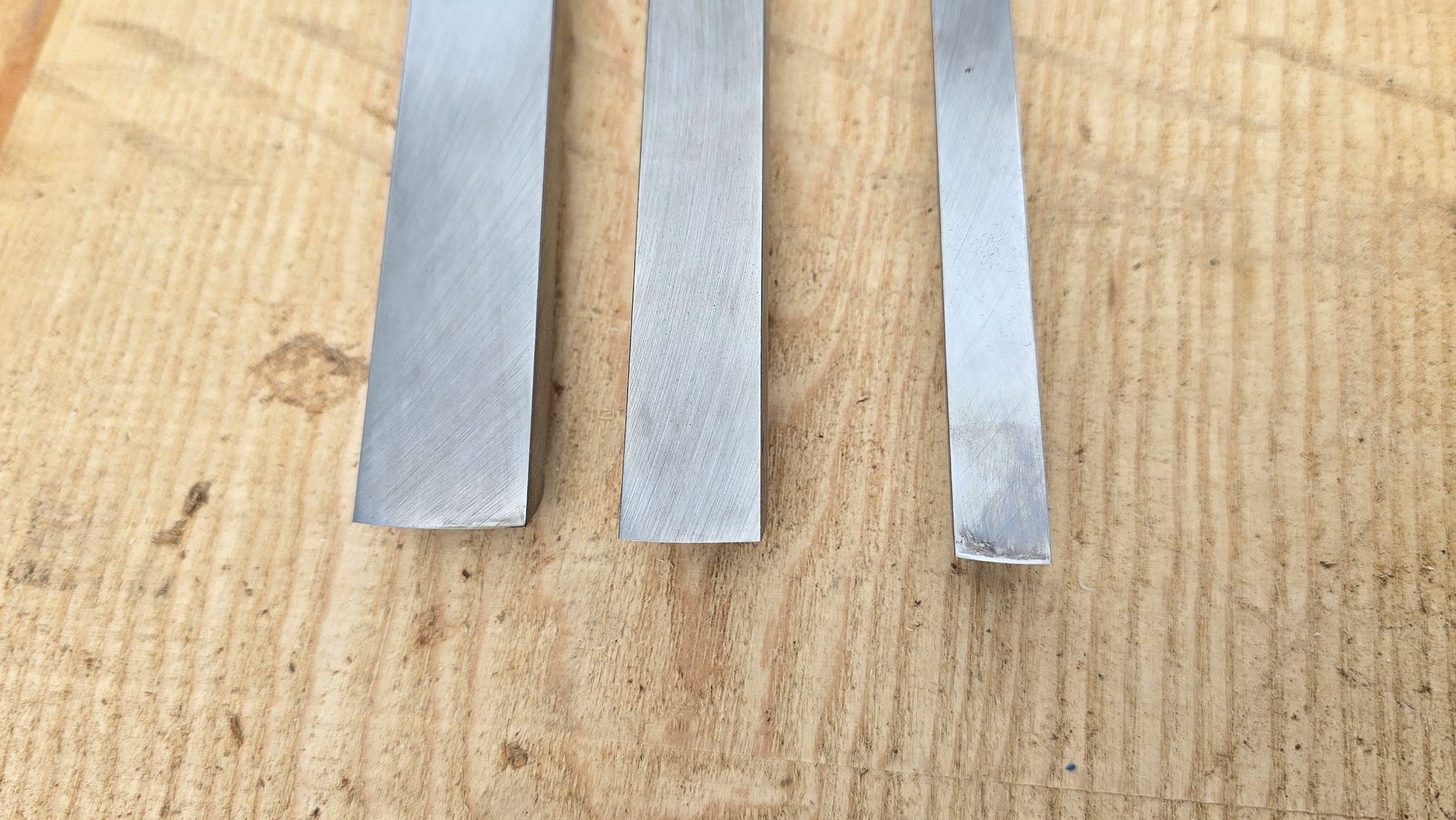 Tomašić Signature SQUARE END SCRAPERS