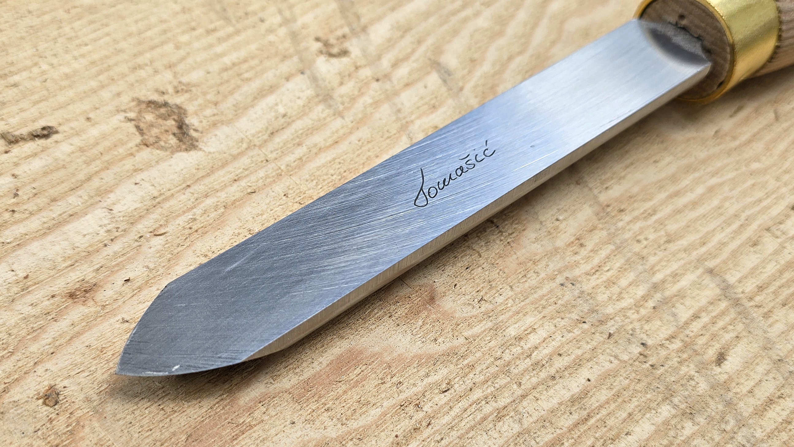 Tomašić Signature SPEAR POINT SCRAPER