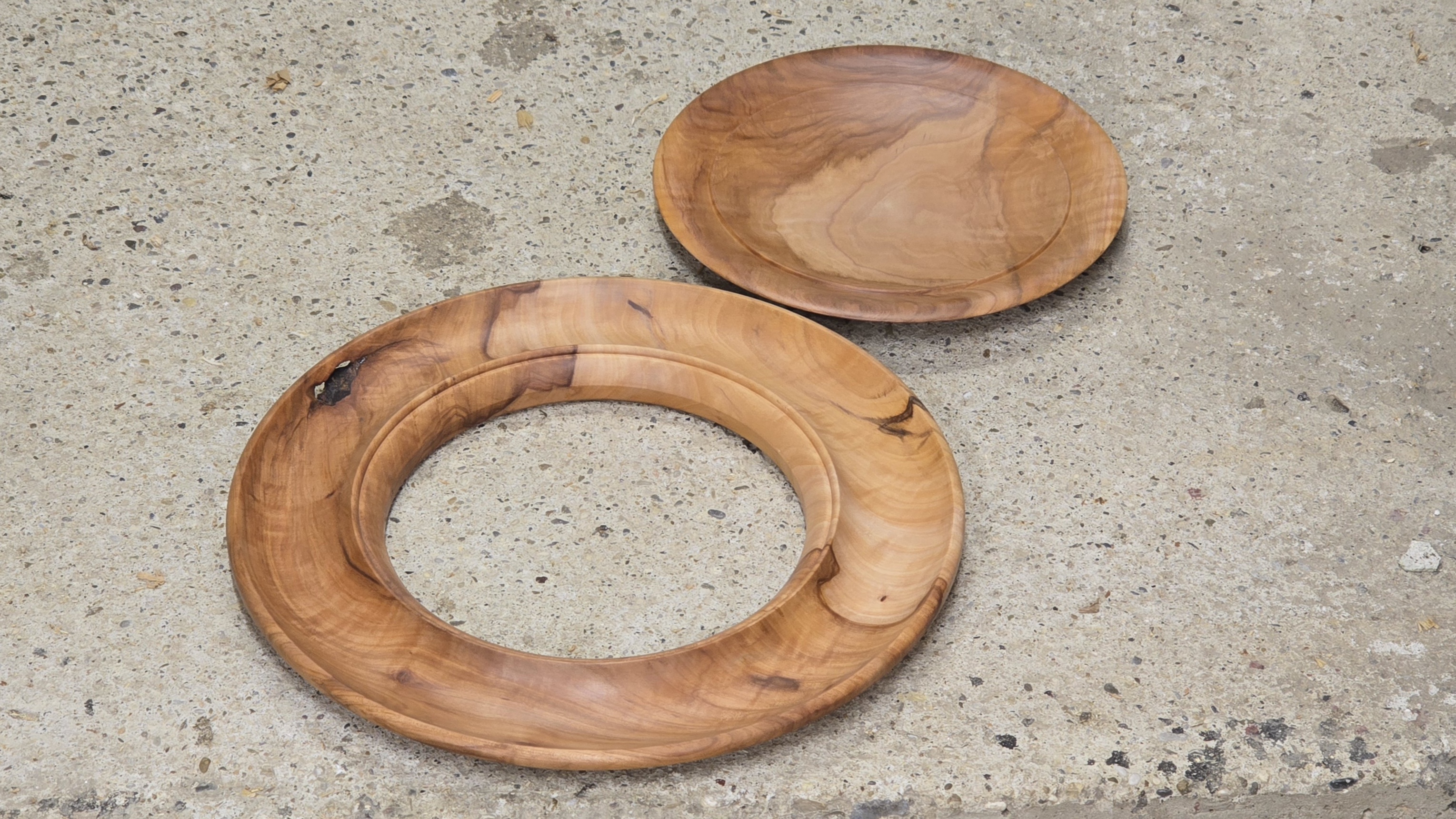 APPLE FRUIT RING BOWL + PLATE SET 