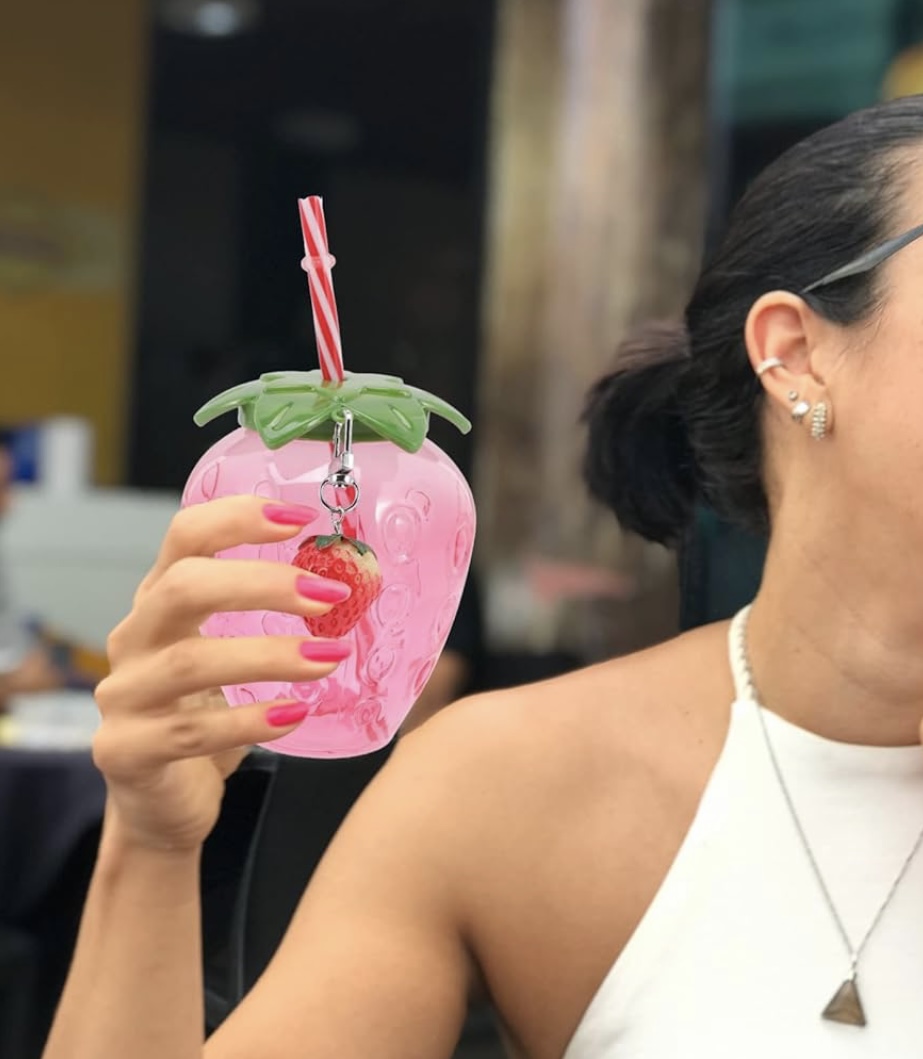 Strawberry Shaped Sipper Cups