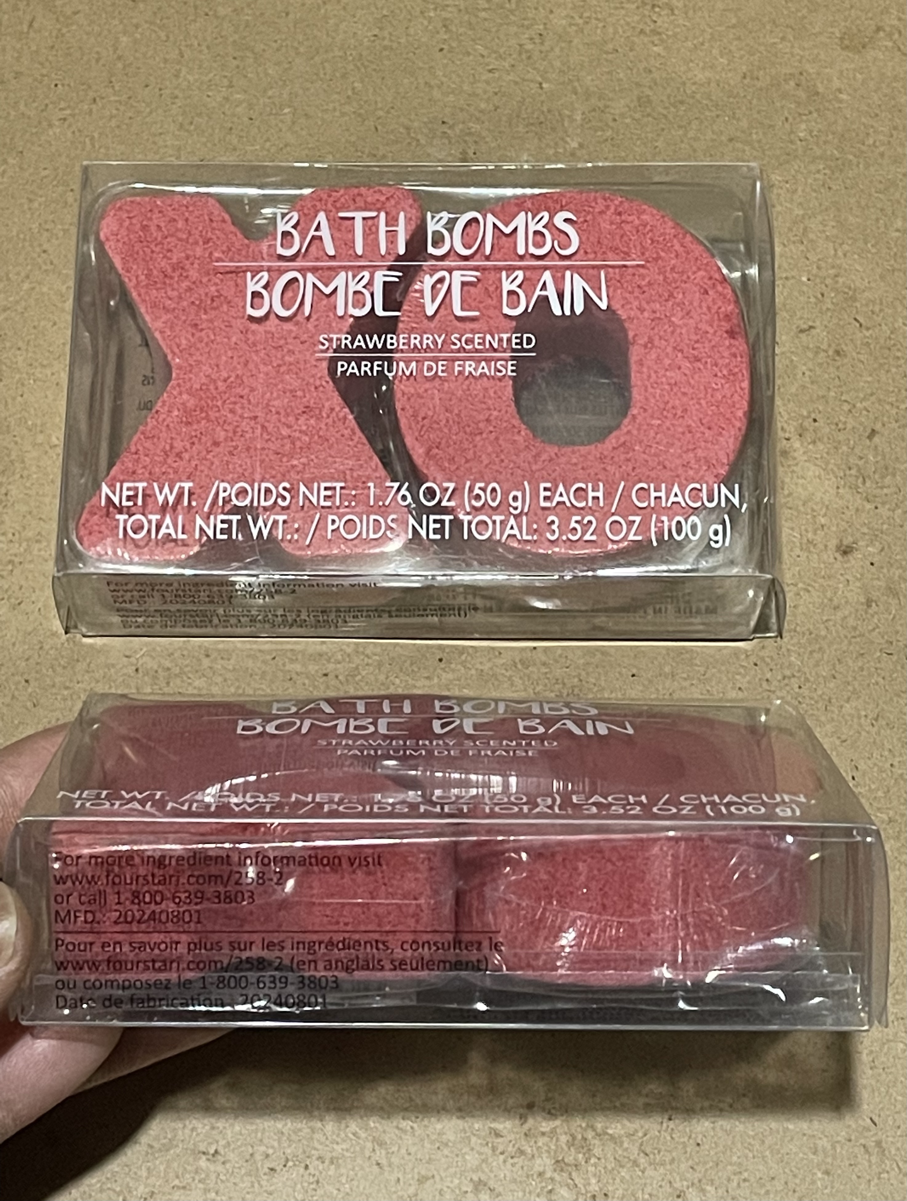 Hugs & Kisses Bath Bombs