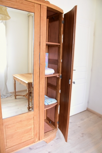 ELEONORE, Armoire 3 portes en chêne