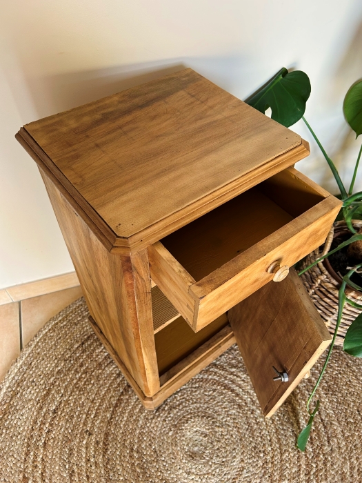 ACHILLE, Petit meuble d'appoint