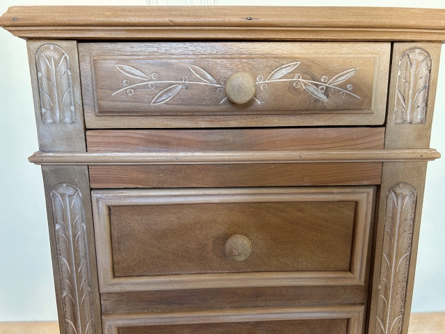 LOUISETTE, Table de Chevet