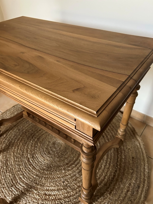 LEONIE, Bureau/Table en Noyer