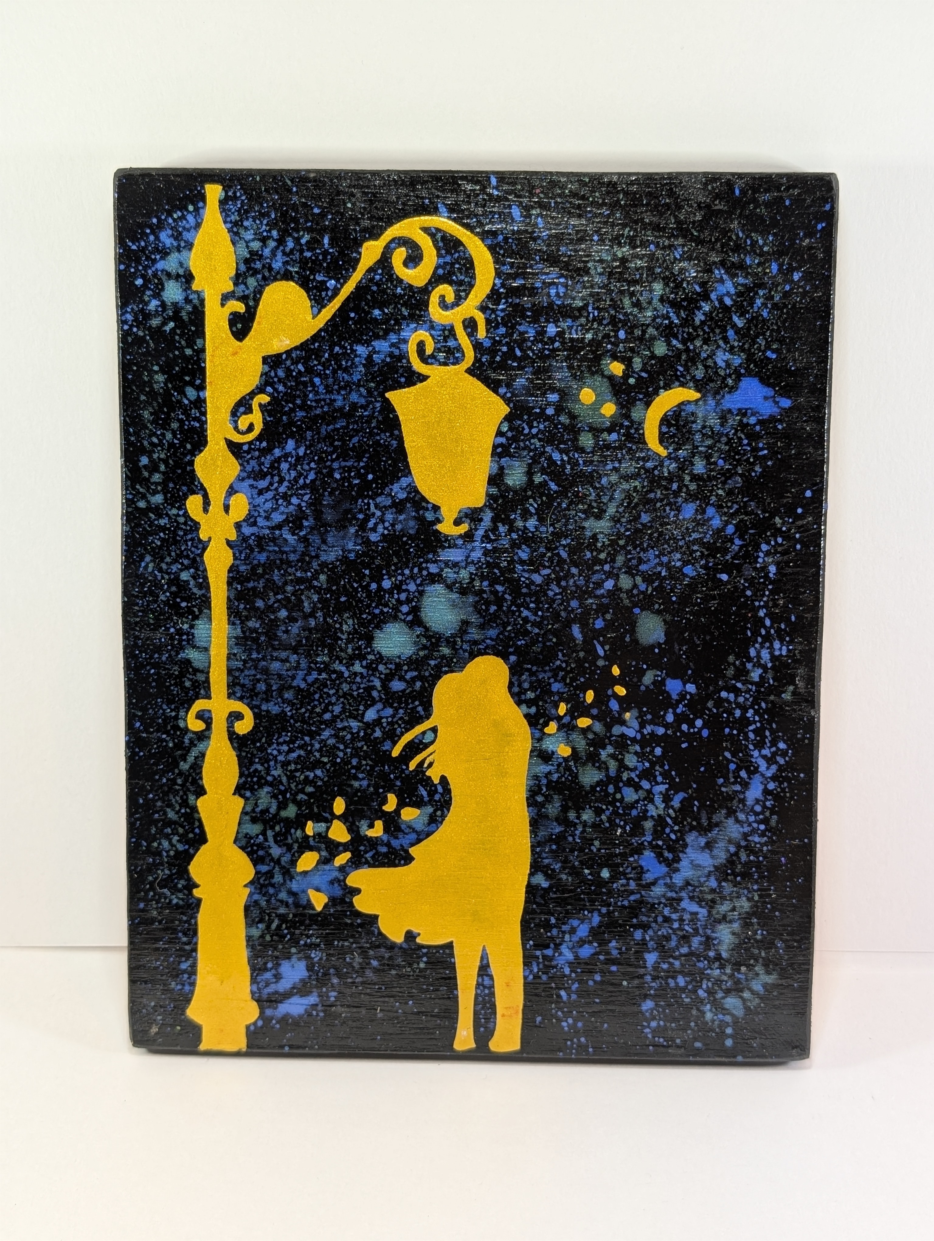 Moderne maleri på treverk