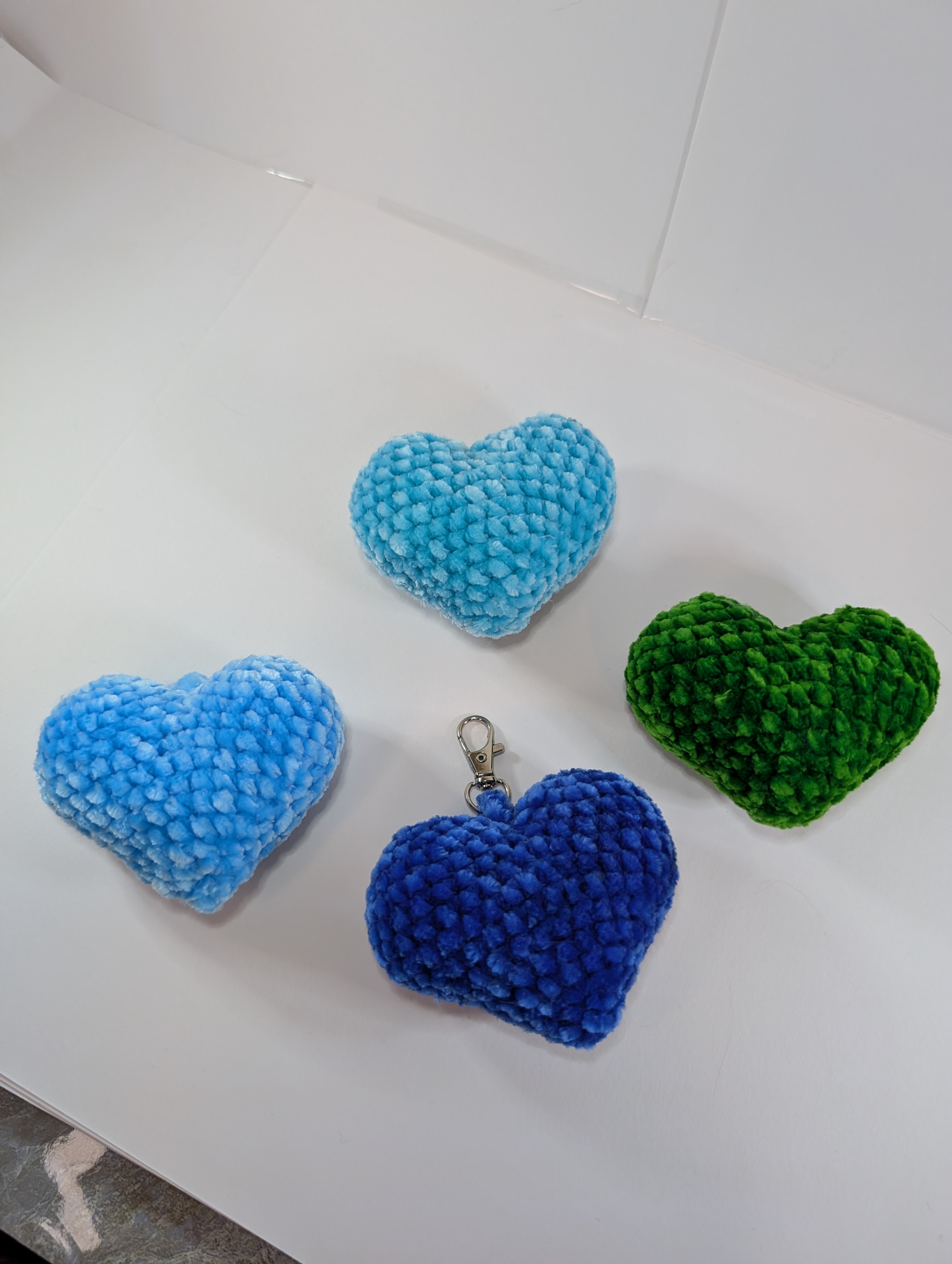Håndlagde Hjerte Nøkkelringer