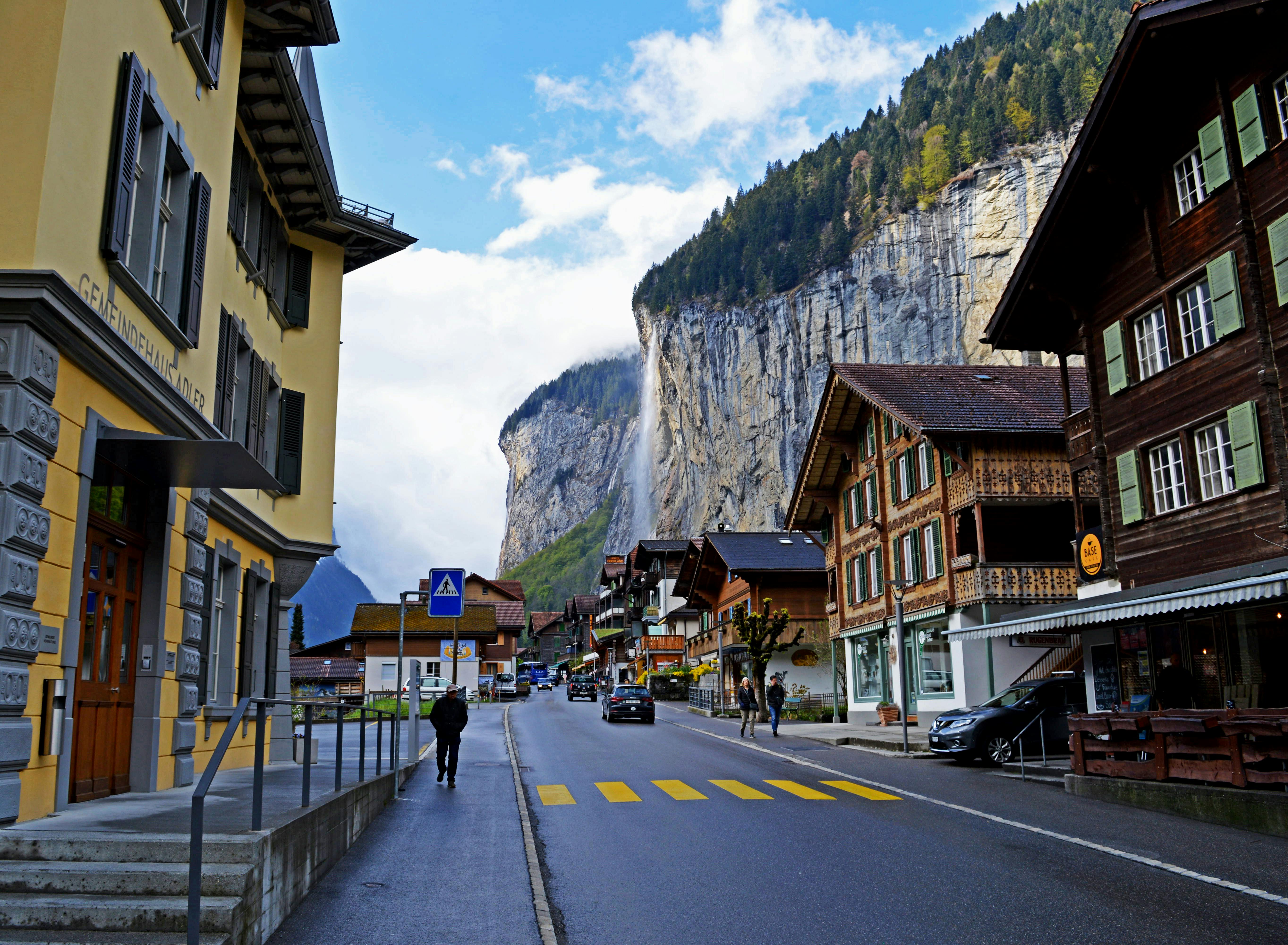 Passeio a Interlaken e Lauterbrunnen 