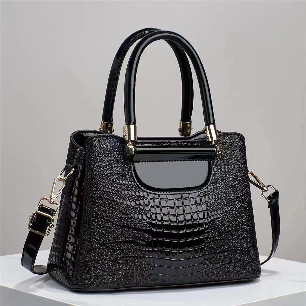 Elegant Croco Handbag