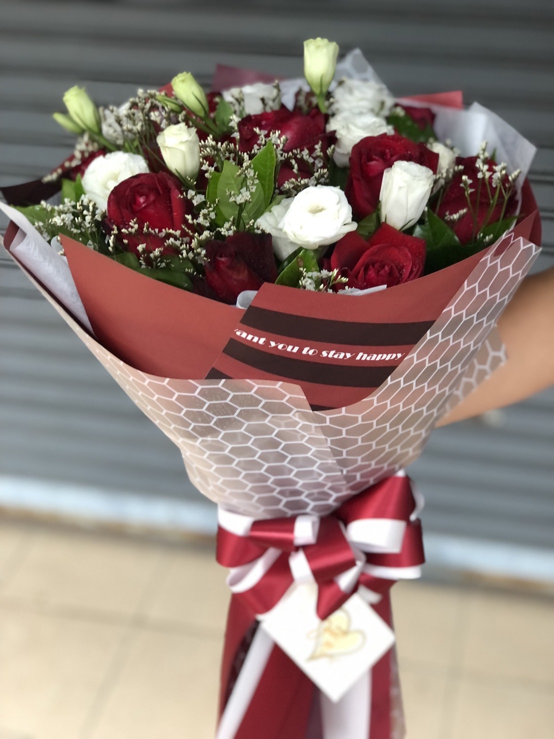 Elegant Mixed Flower Bouquet