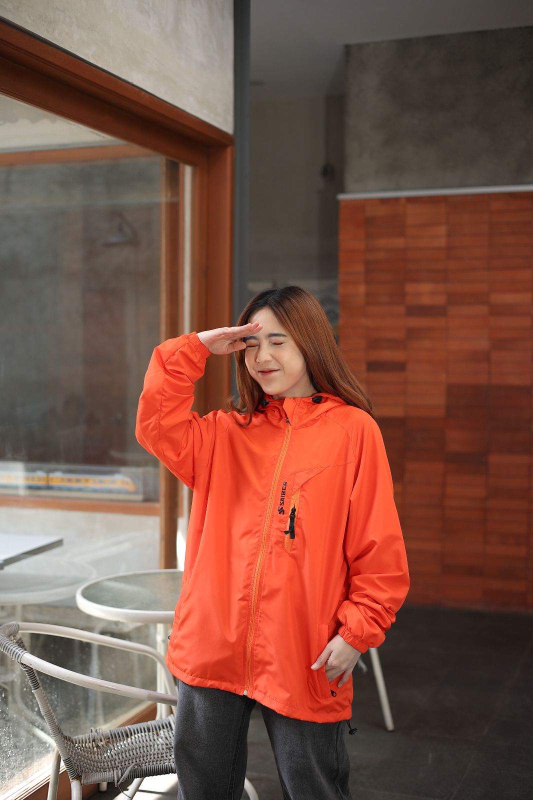 jaket artorio,Jaket Wanita Parasut Water Resistant Olahraga Anti UV UPF50+ Breathable Outdoor Ringan Cepat Kering