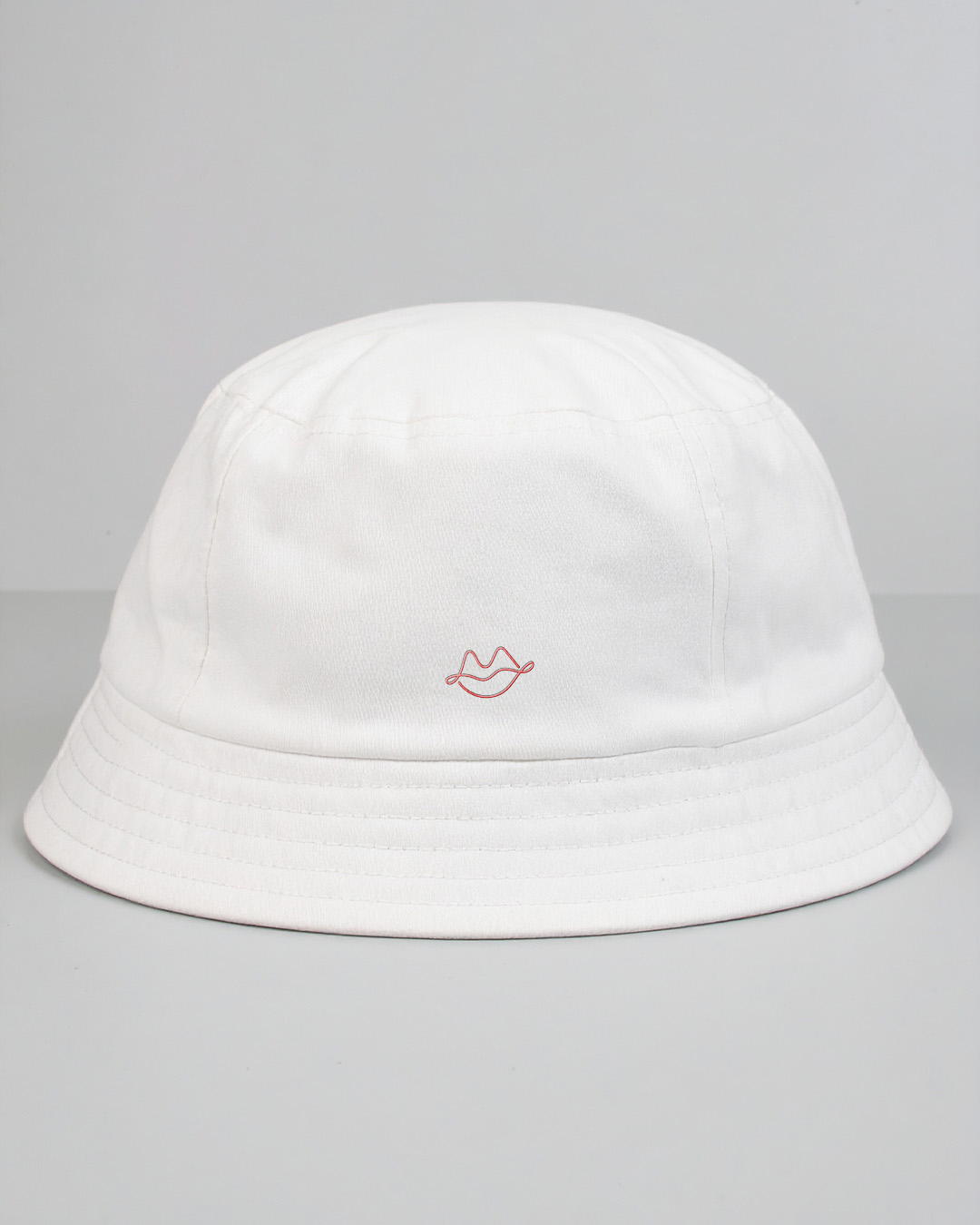 White Bucket Hat with Red Lips