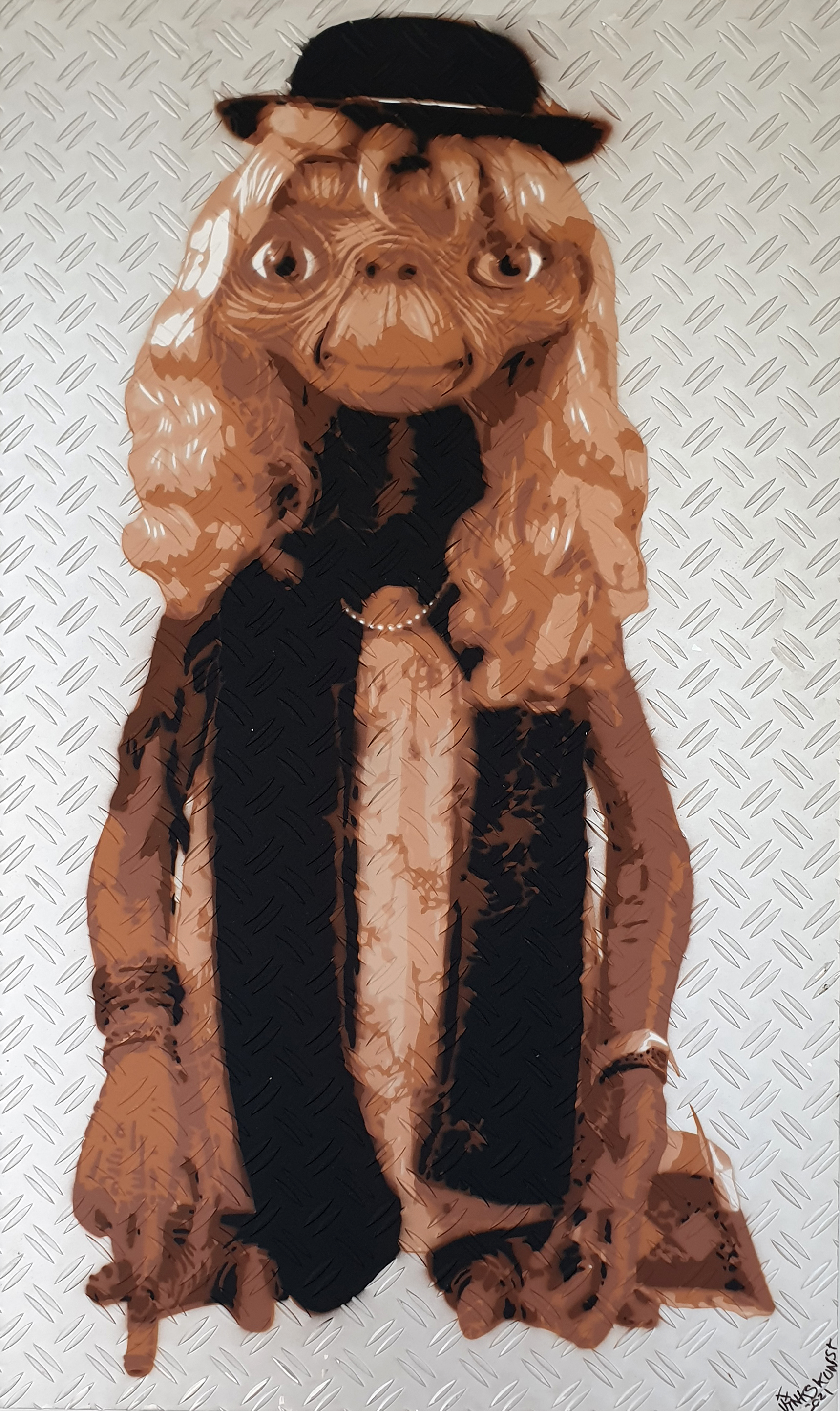 E.T. IS A WOMAN ?