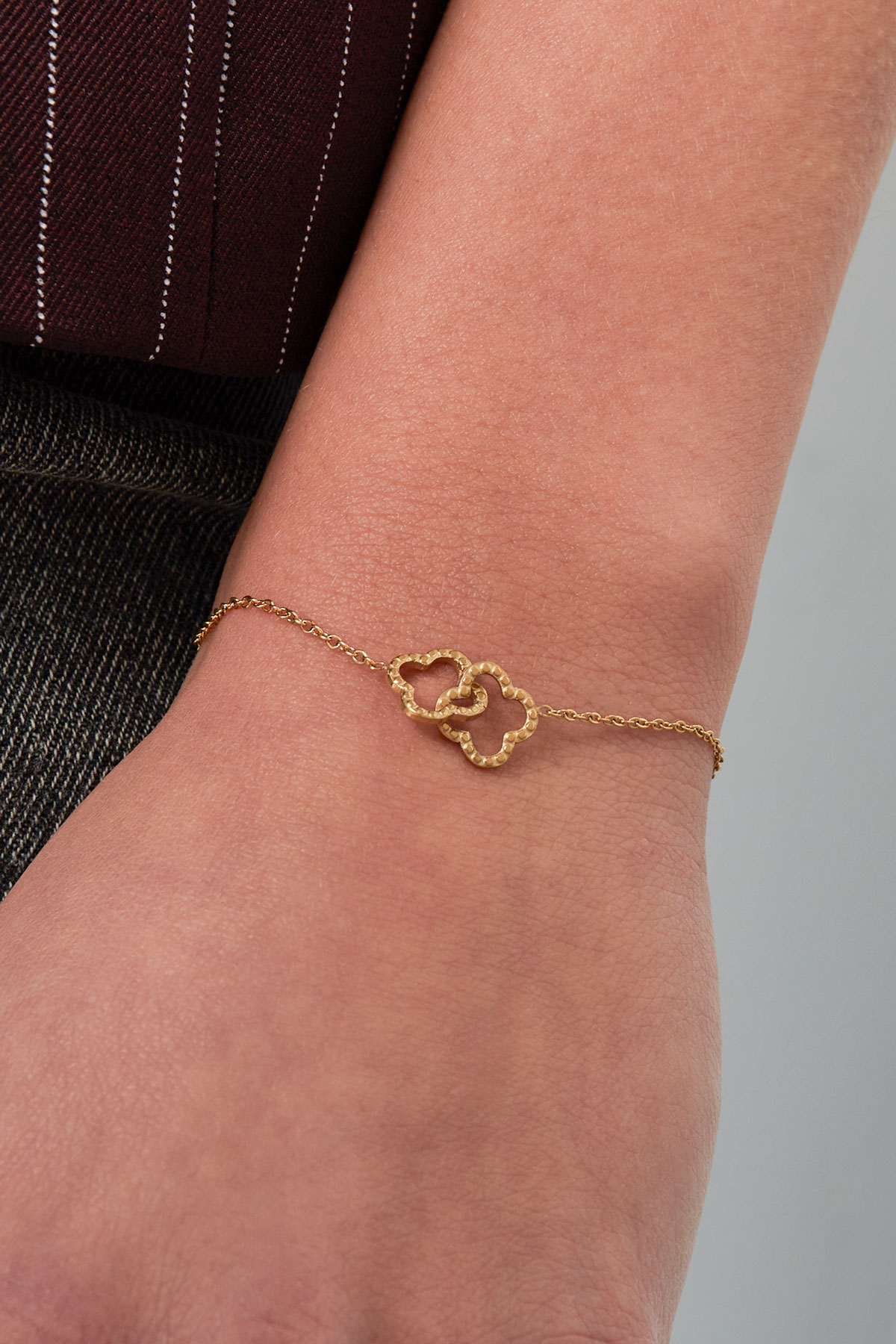 Linked luck bracelet 
