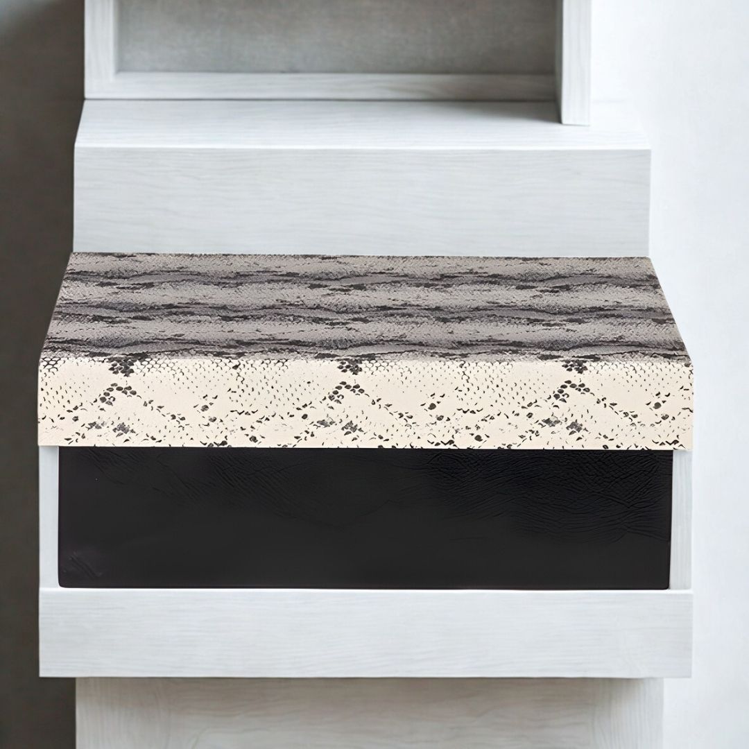 CAIXA QUADRADA PEQUENA COURO COBRA PRETA MODALI DESIGN