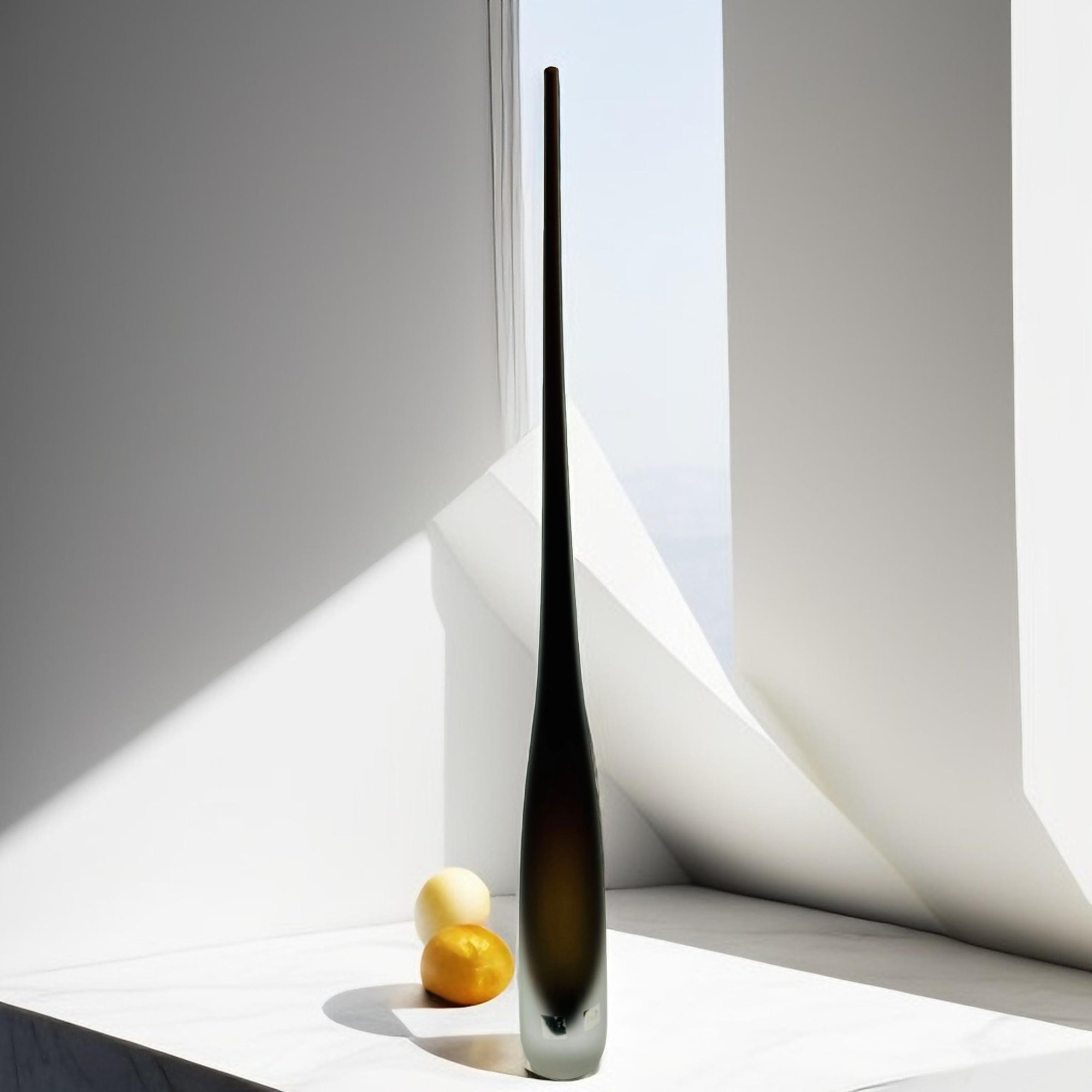 VASO FLUTE CRISTAL VERMELHO/ACO FOSCO