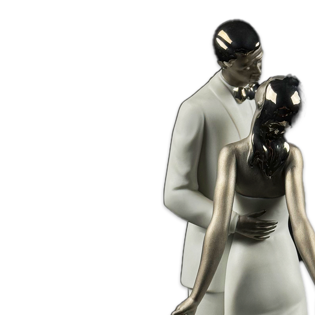 ESCULTURA FELIZ ANIVERSARIO PORCELANA LLADRO