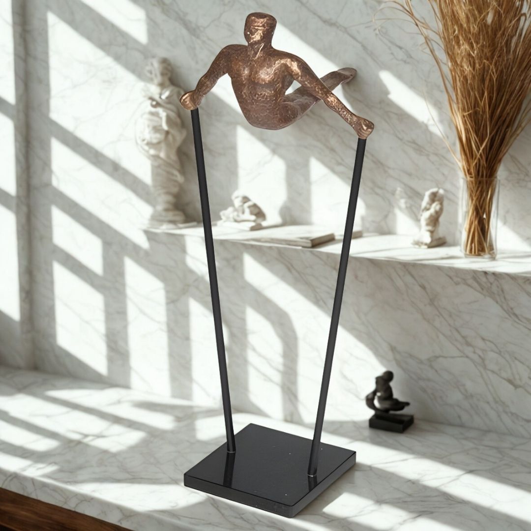 ESCULTURA PEITORAL RESINA COBRE MODALI DESIGN