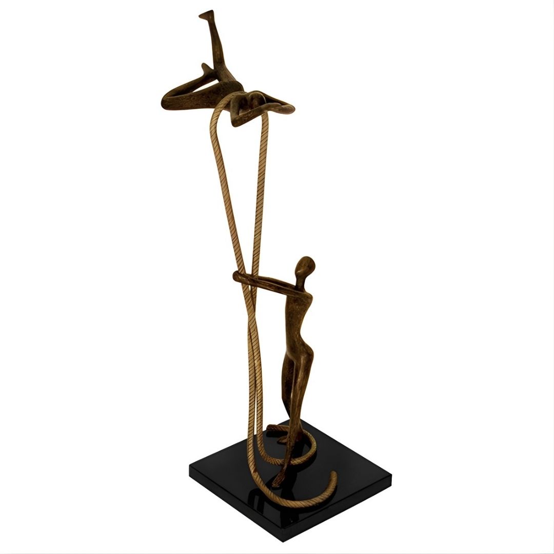 ESCULTURA FLYING RESINA COBRE MODALI DESIGN
