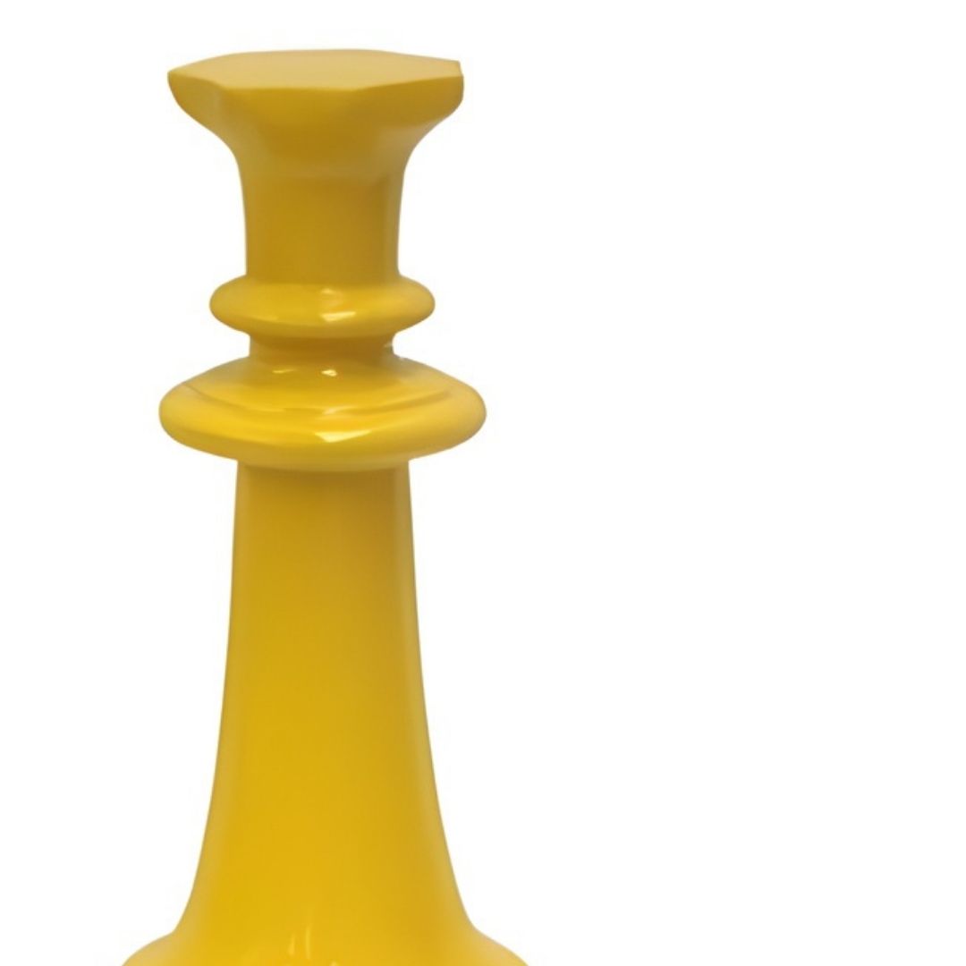 ESCULTURA RAINHA RESINA AMARELA MODALI DESIGN