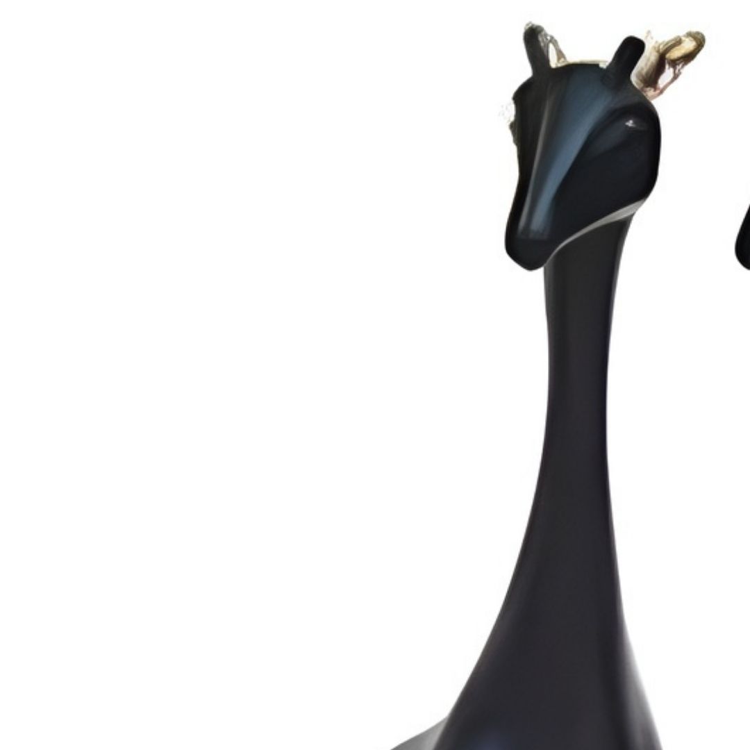 ESCULTURA GIRAFA PEQUENA RESINA PRETA/ALUMINIO MODALI DESIGN