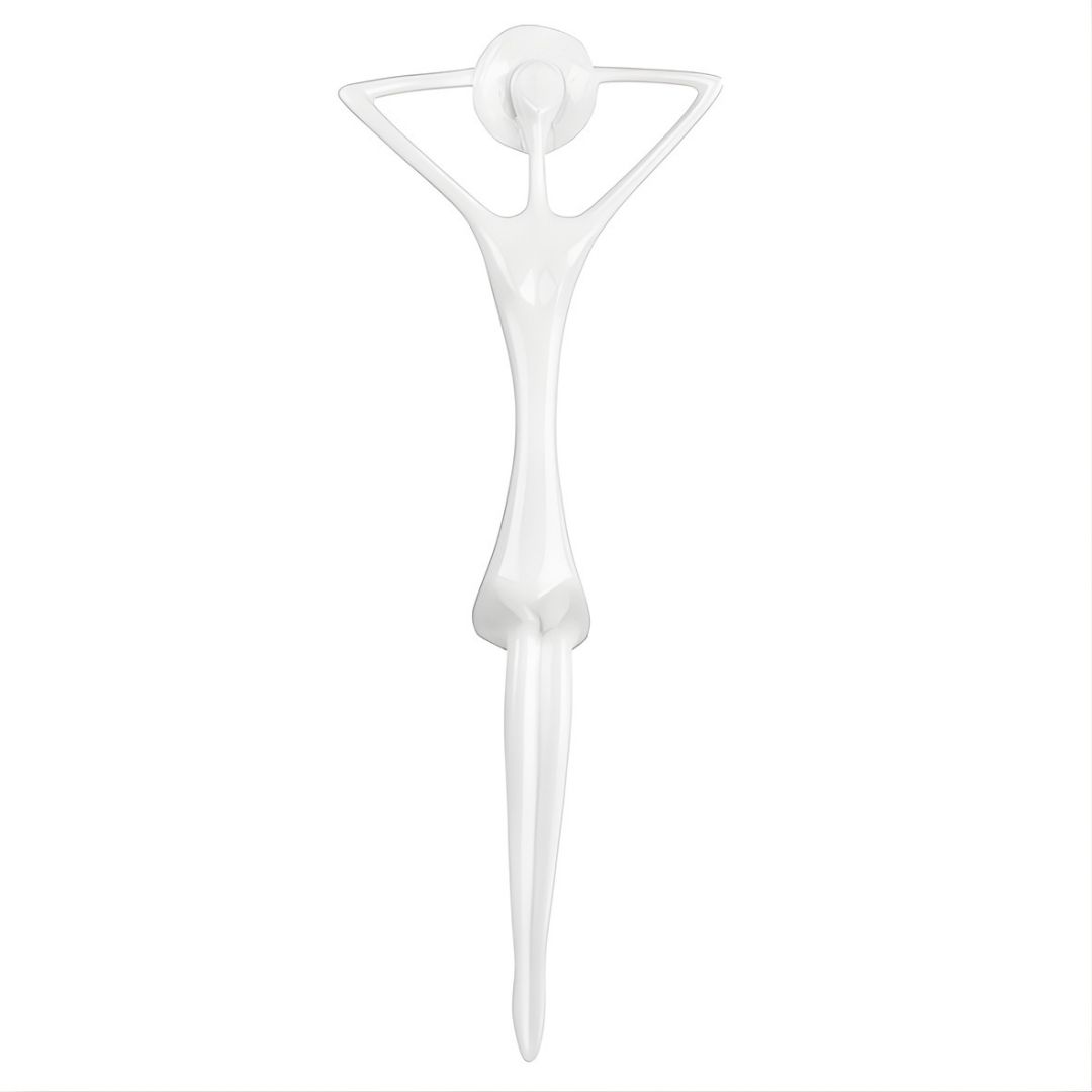 ESCULTURA MULHER CHAPEU SENTADA RESINA BRANCA MODALI DESIGN