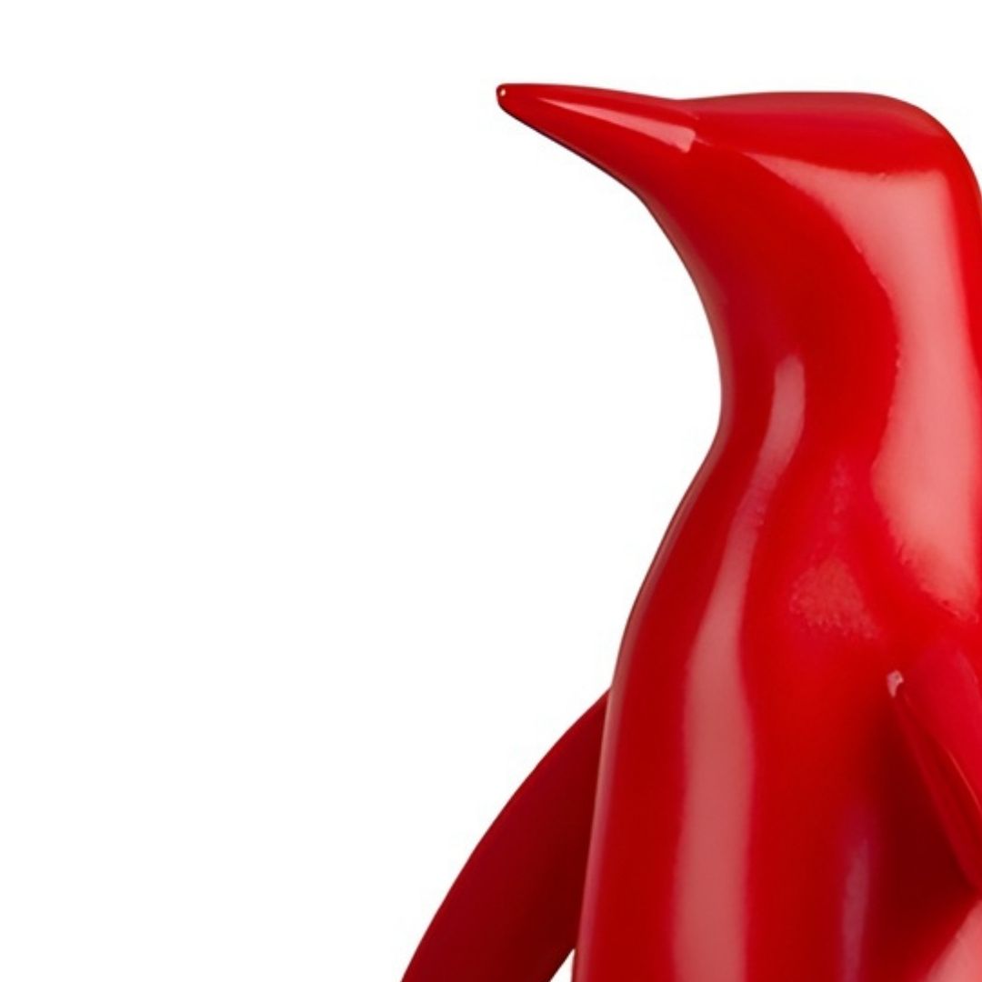 ESCULTURA PINGUIM RESINA VERMELHO MODALI DESIGN