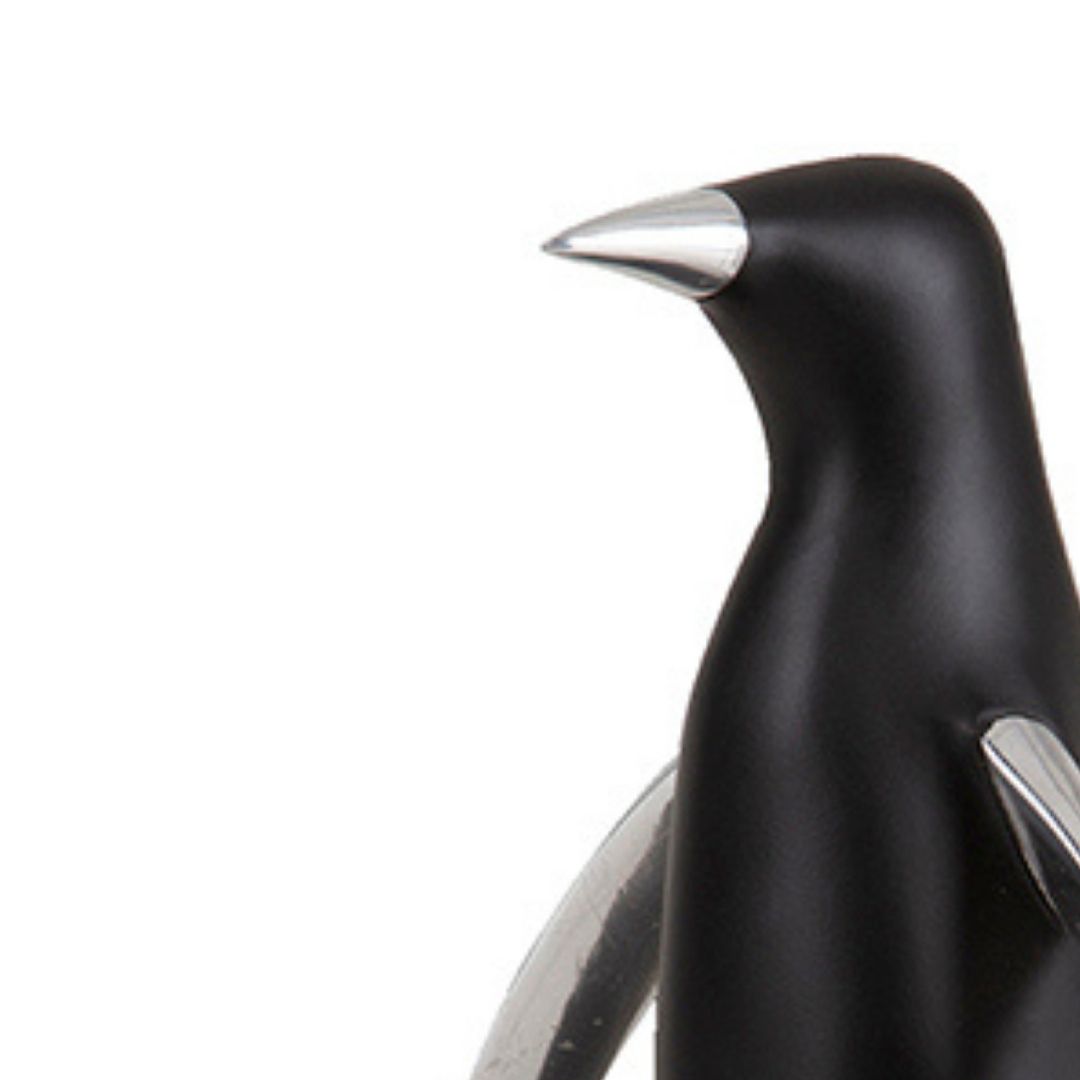 ESCULTURA PINGUIM RESINA PRETO MODALI DESIGN