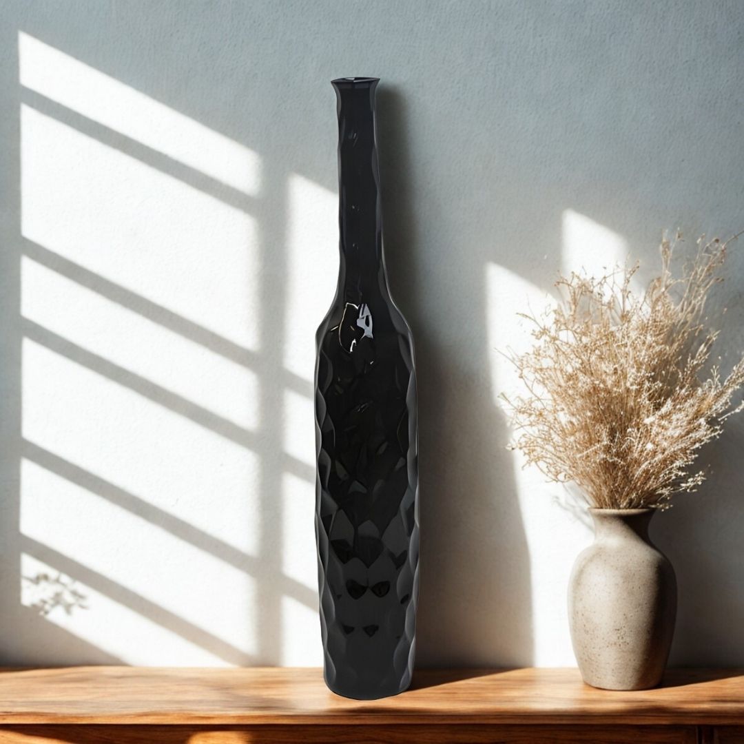 GARRAFA DECORATIVA GRANDE RESINA PRETA MODALI DESIGN