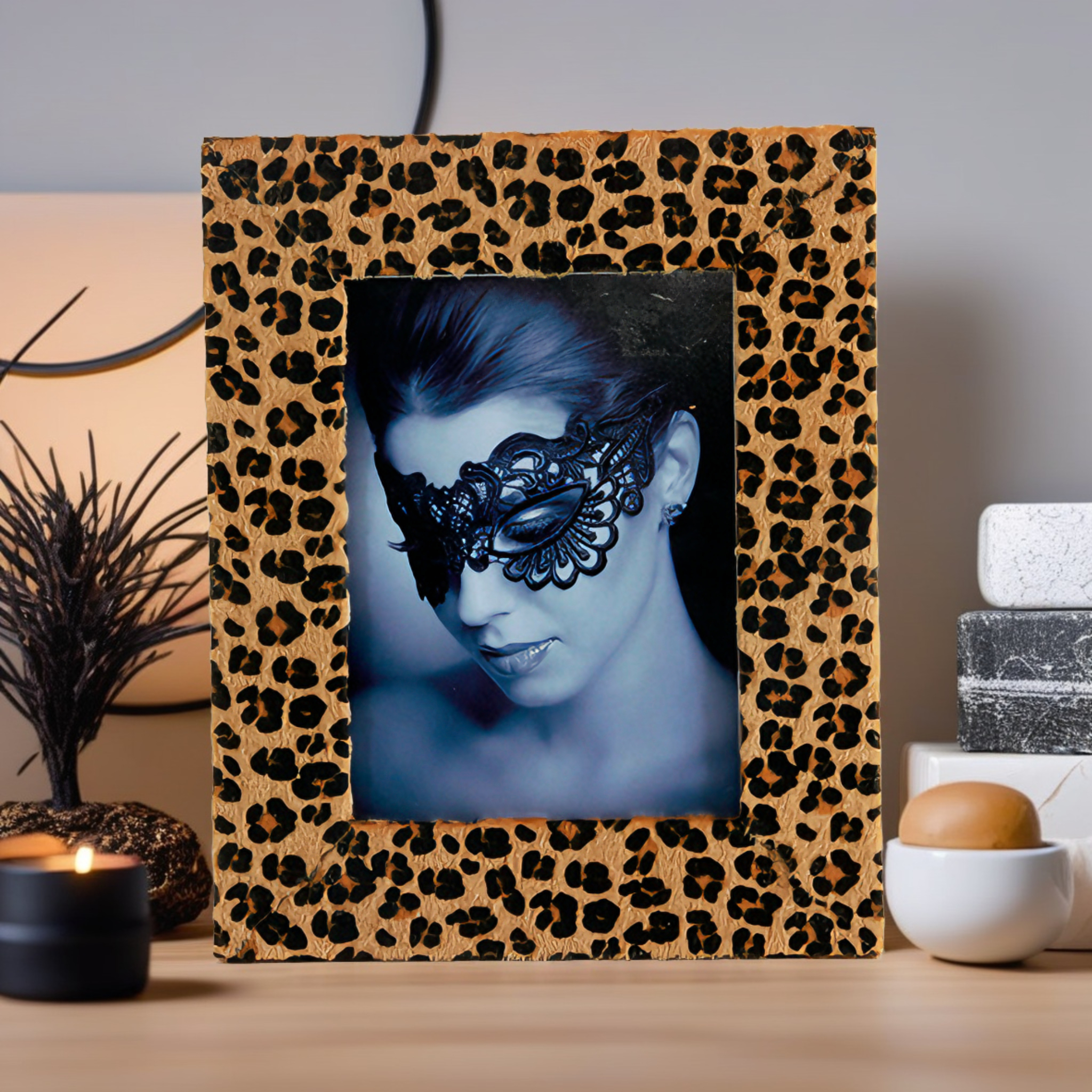 PORTA RETRATO ONCA FOTO 20X25 MODALI DESIGN