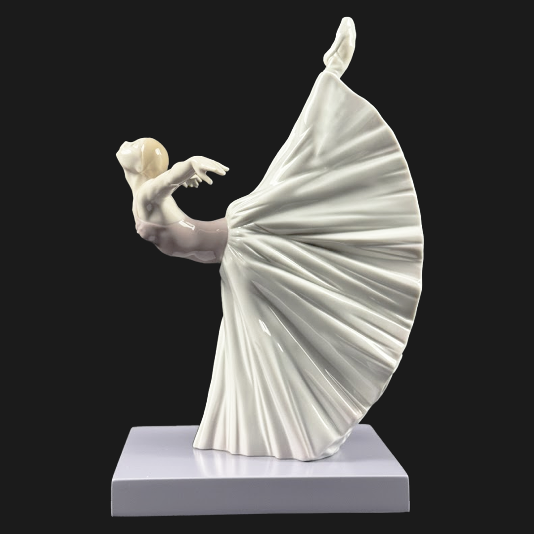 ESCULTURA GISELLE ARABESQUE PORCELANA LLADRO