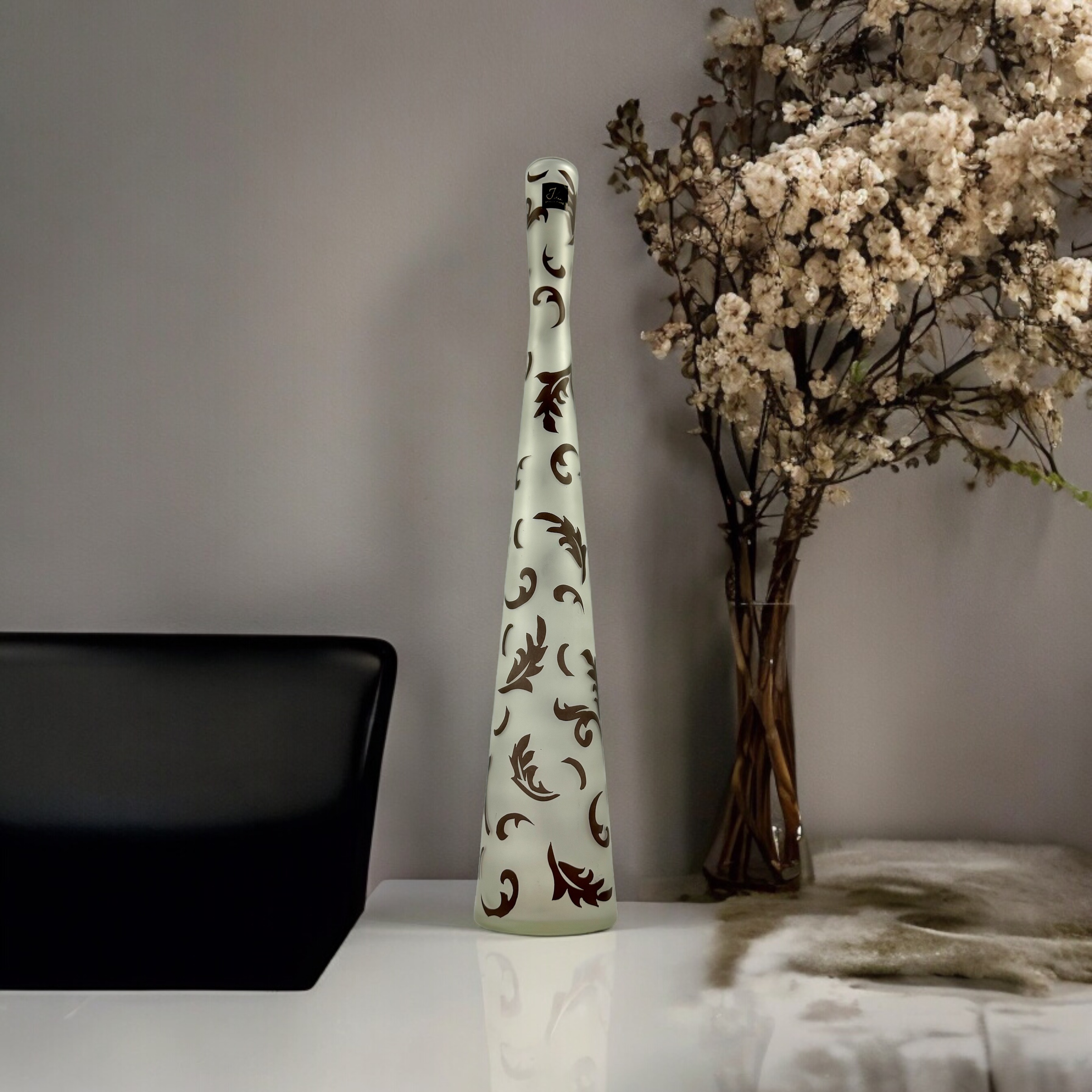 VASO GARRAFA MATT BRANCO VIDRO JOLIPA