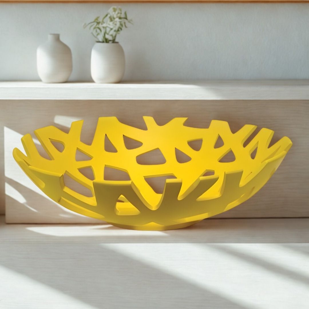 CENTRO MESA RECORTADO VAZADO RESINA  AMARELO MODALI DESIGN