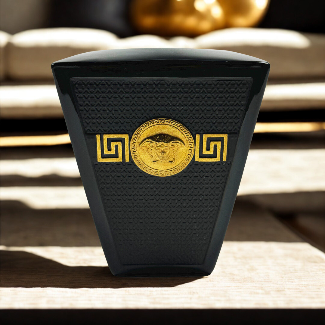 VASO VERSACE SIGNATURE PRETO/DOURADO PORCELANA