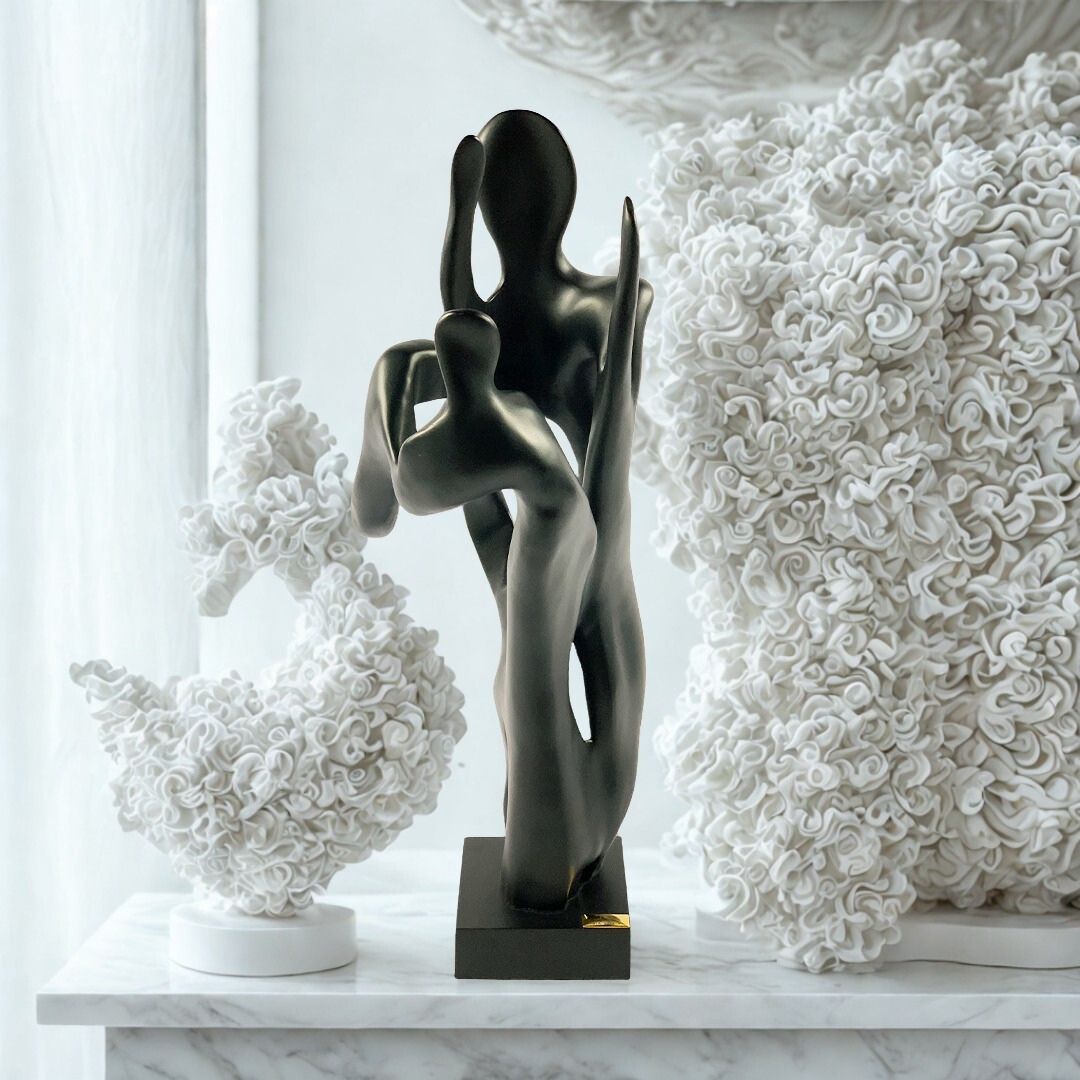 ESCULTURA APLAUSO RESINA PRETO MODALI DESIGN