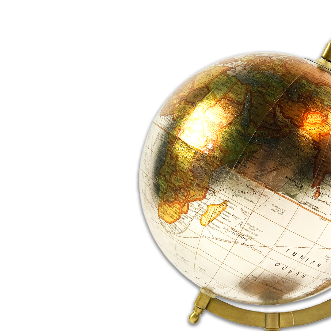 ESCULTURA GLOBO MUNDO RESINA MODALI DESIGN