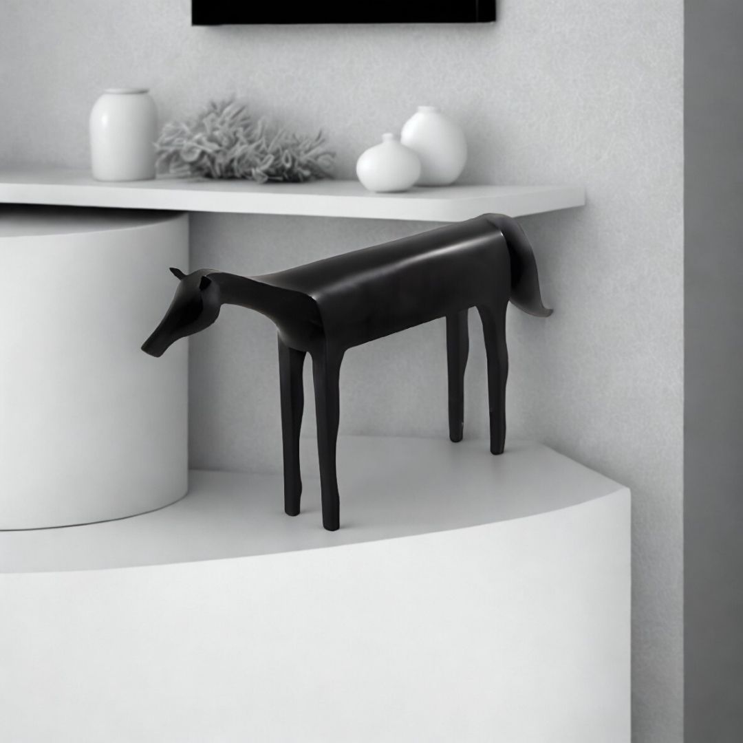 ESCULTURA CAVALO PICASSO PEQUENO RESINA PRETO MODALI DESIGN